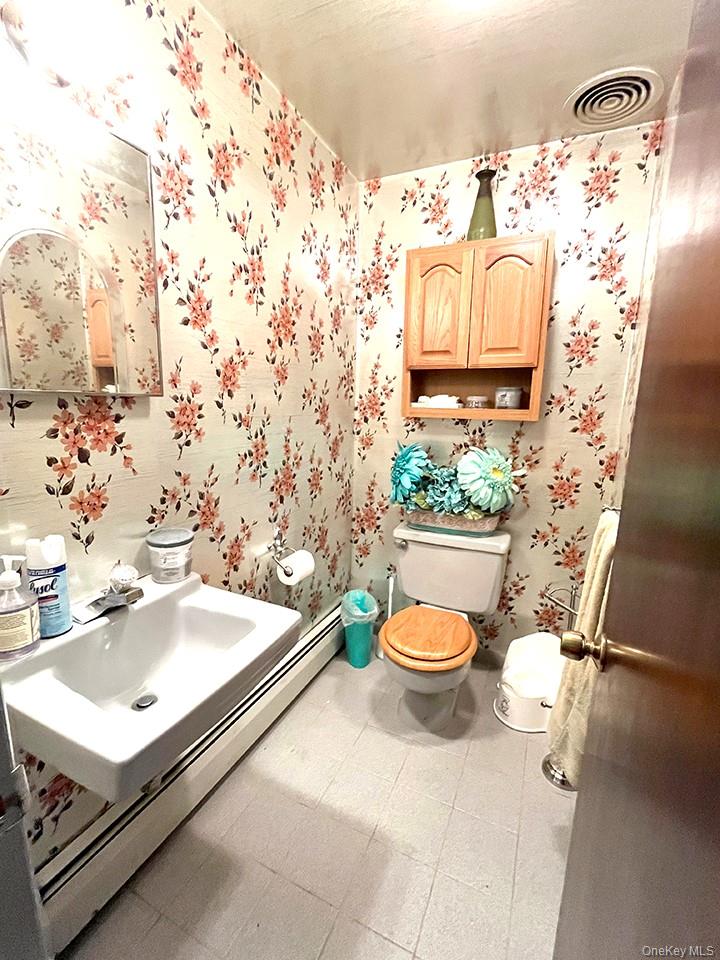 457 Quaker Ridge Road, New Rochelle, NY 10804