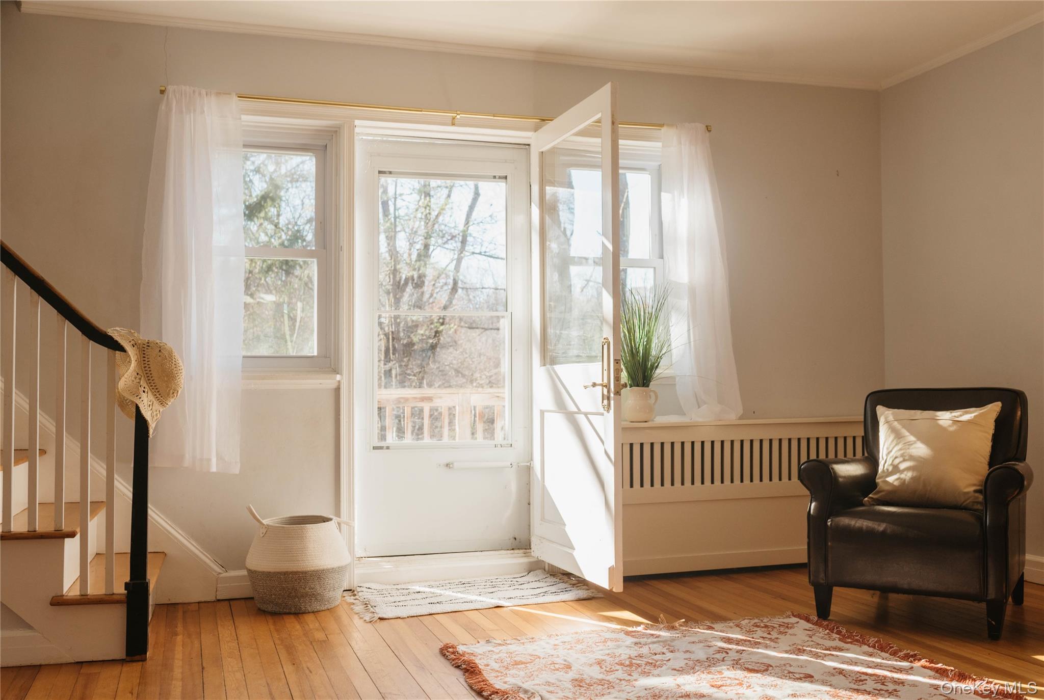 18 Mountainview Avenue, Rosendale, NY 12472