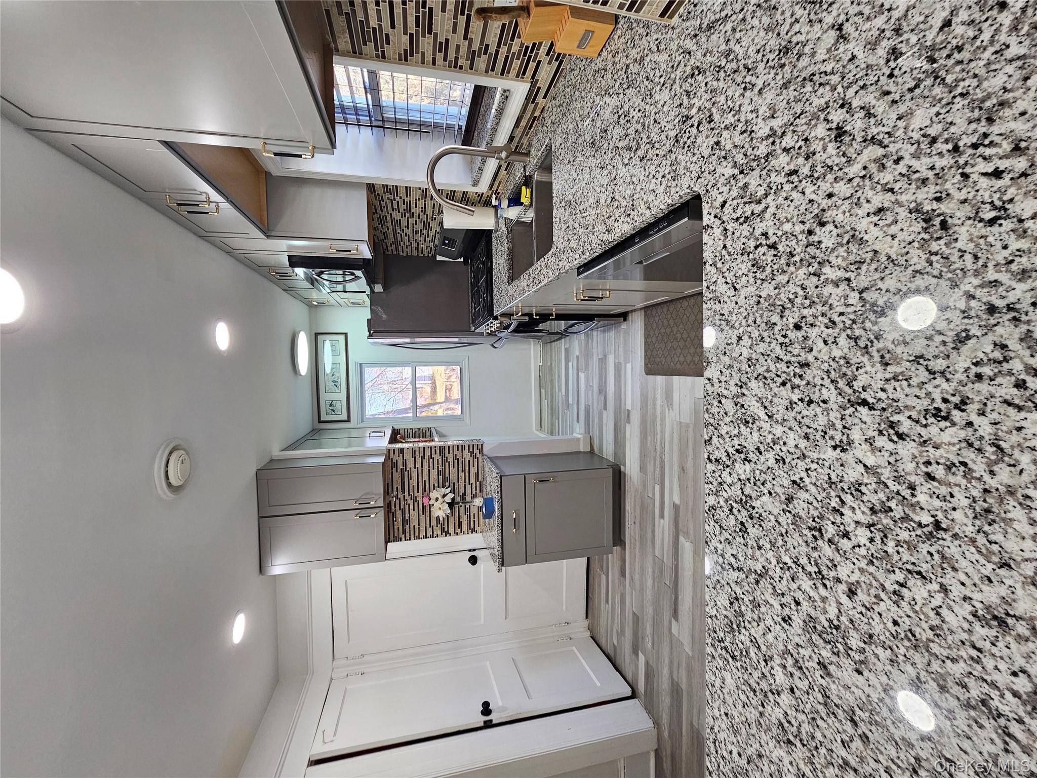 88 Innis Avenue, Poughkeepsie, NY 12601