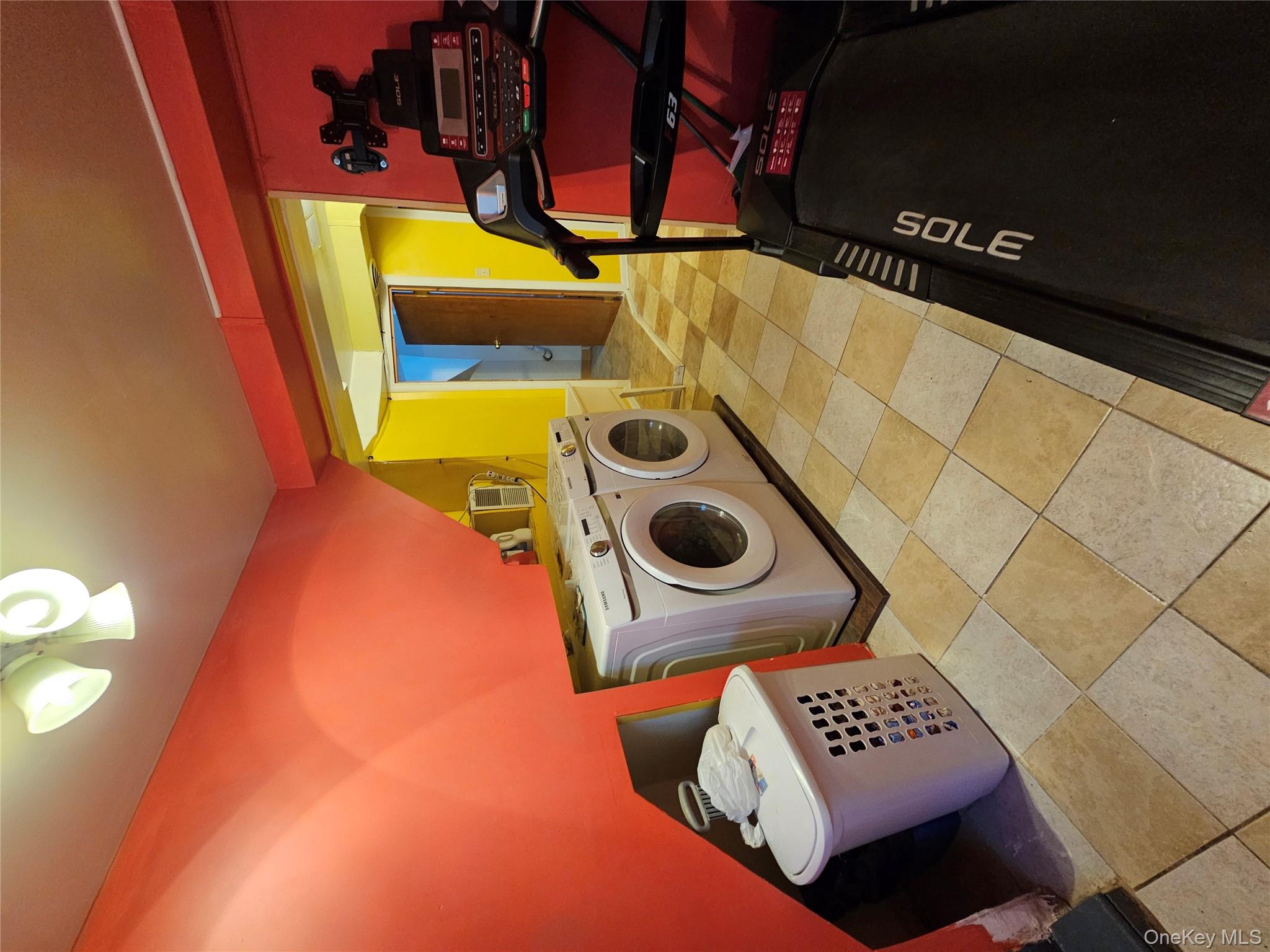 88 Innis Avenue, Poughkeepsie, NY 12601