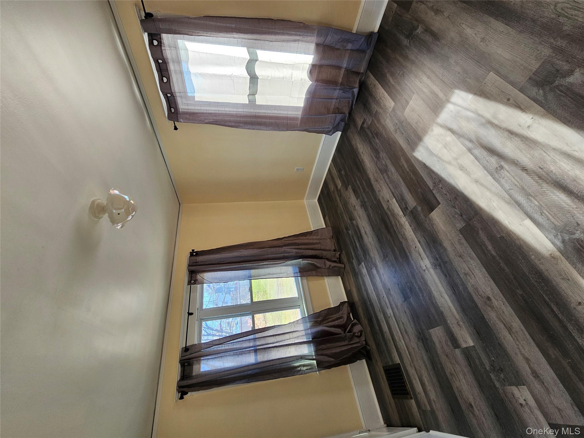 88 Innis Avenue, Poughkeepsie, NY 12601