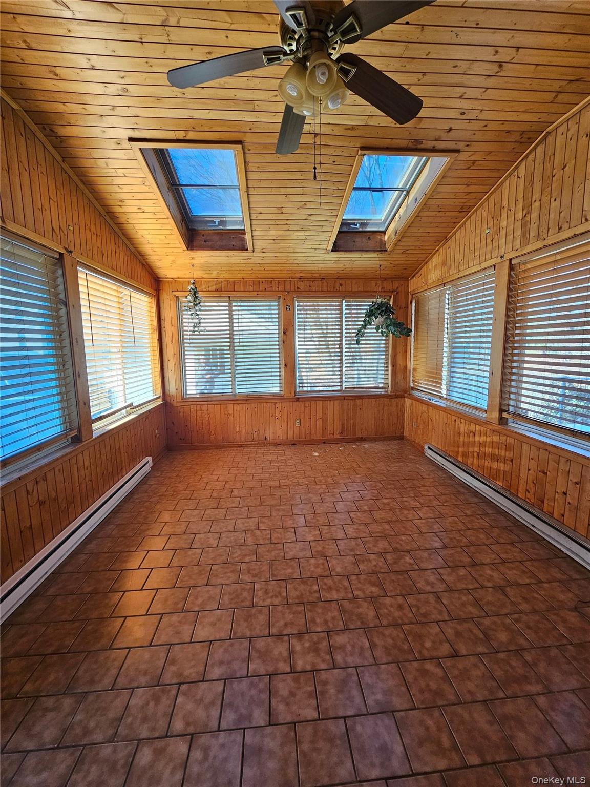 88 Innis Avenue, Poughkeepsie, NY 12601