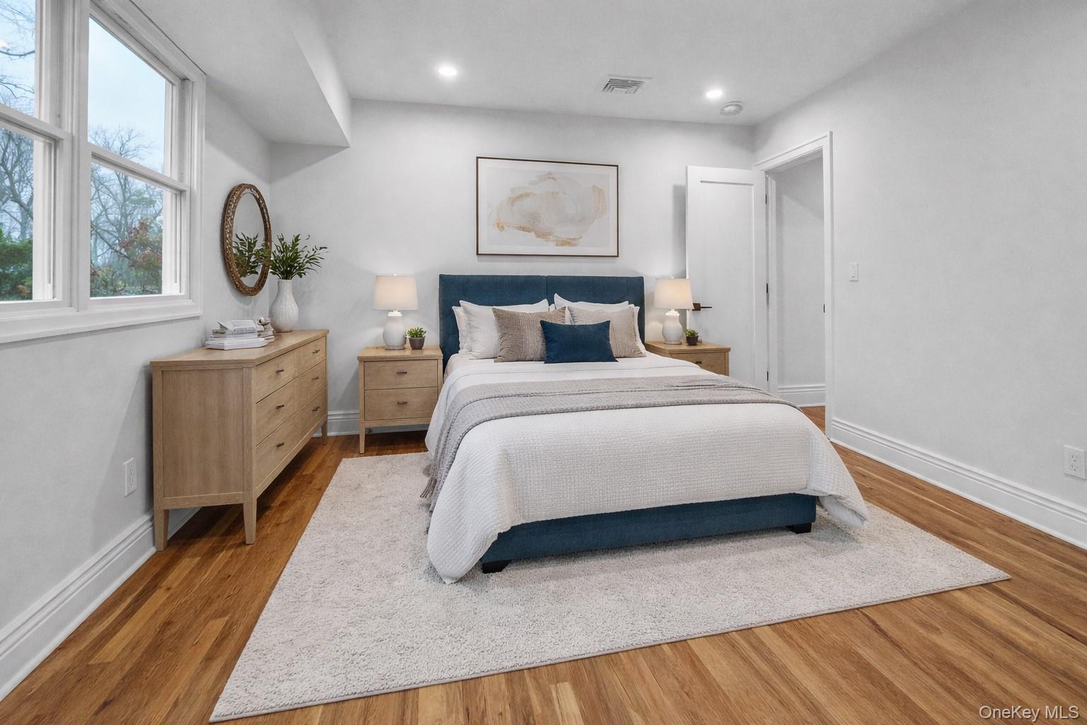 9 Susan Lane, Dix Hills, NY 11746