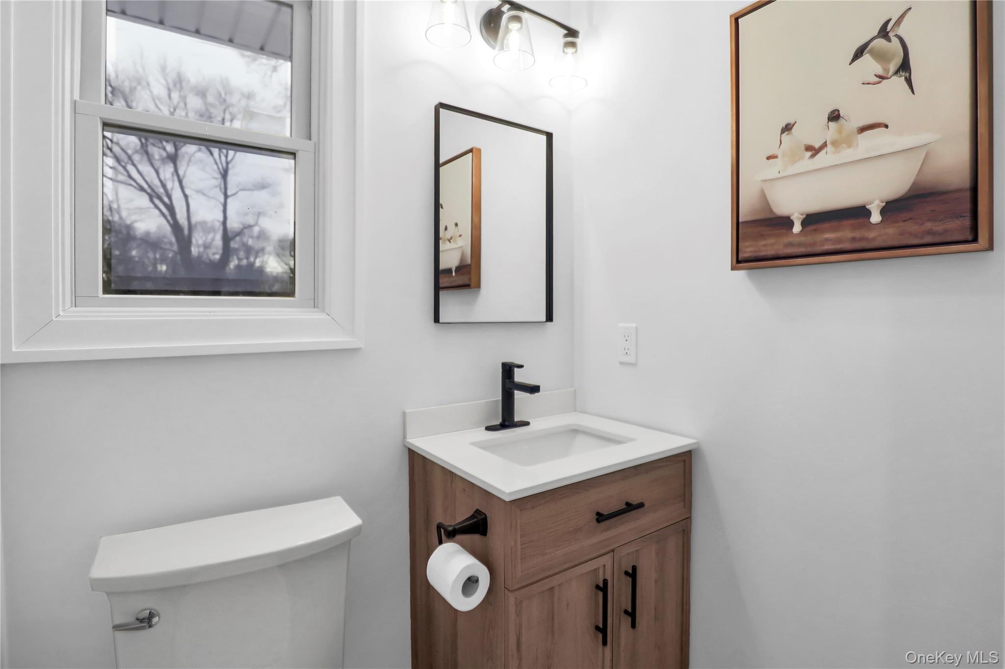 9 Susan Lane, Dix Hills, NY 11746