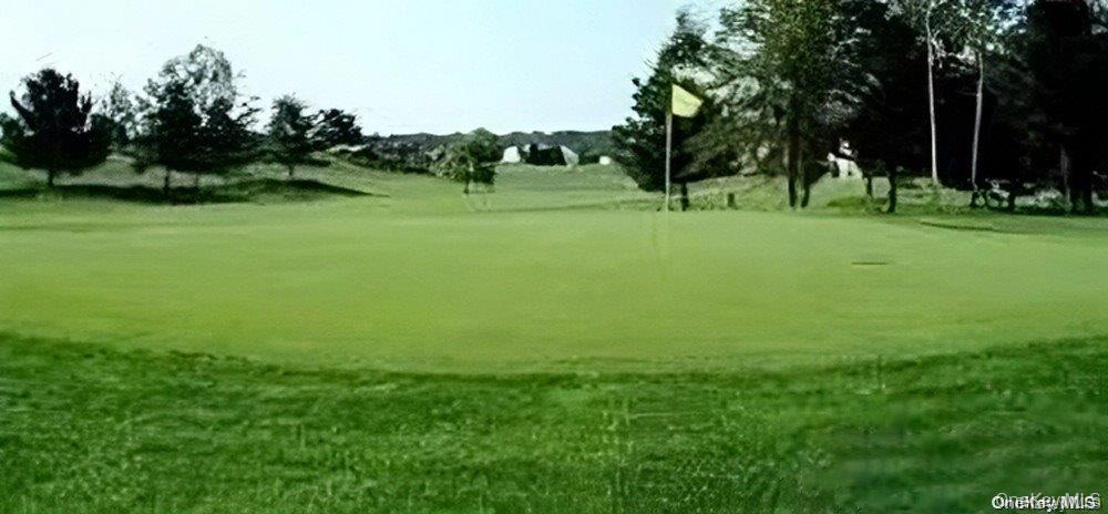 445 Bardini Drive, Melville, NY 11747