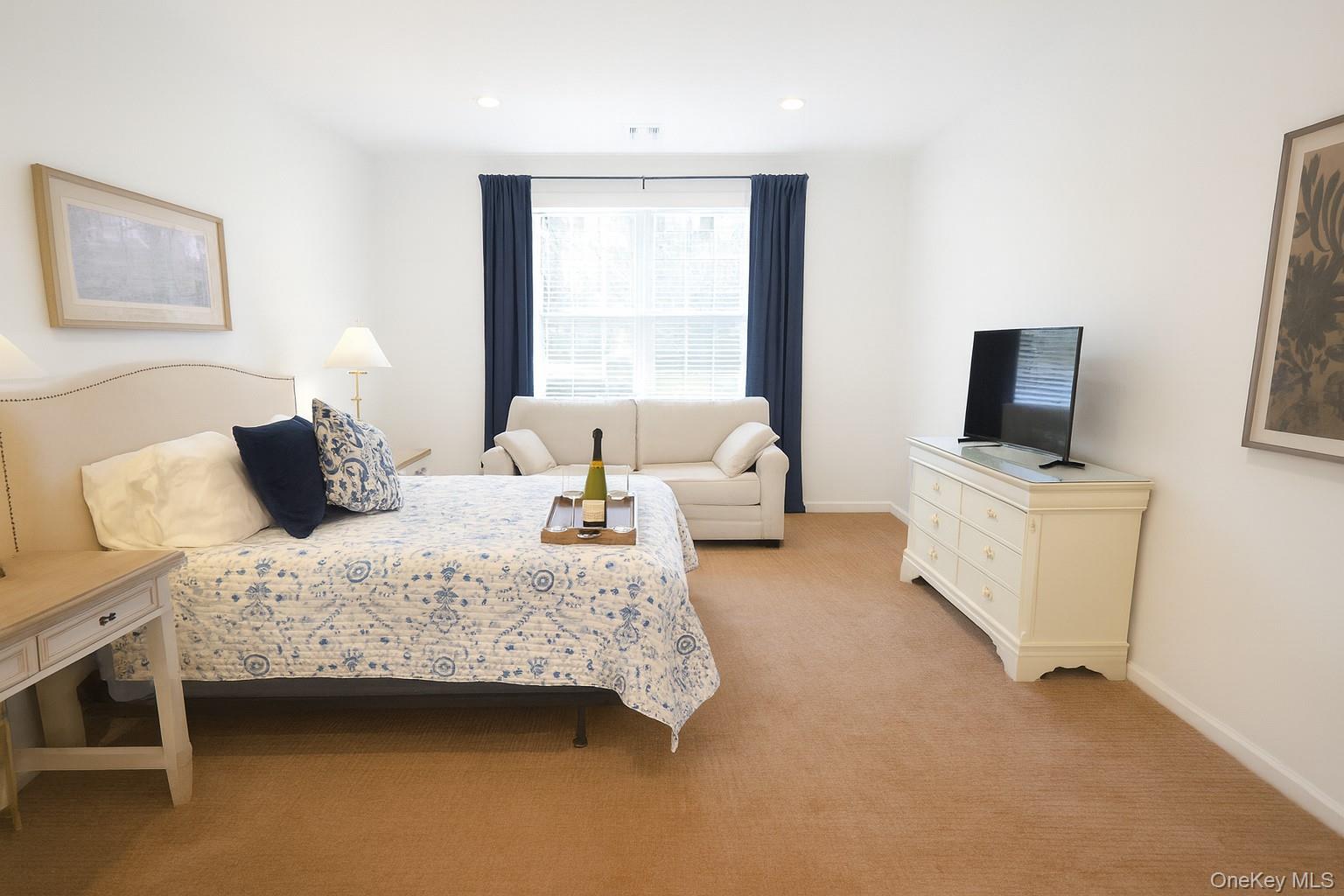 445 Bardini Drive, Melville, NY 11747