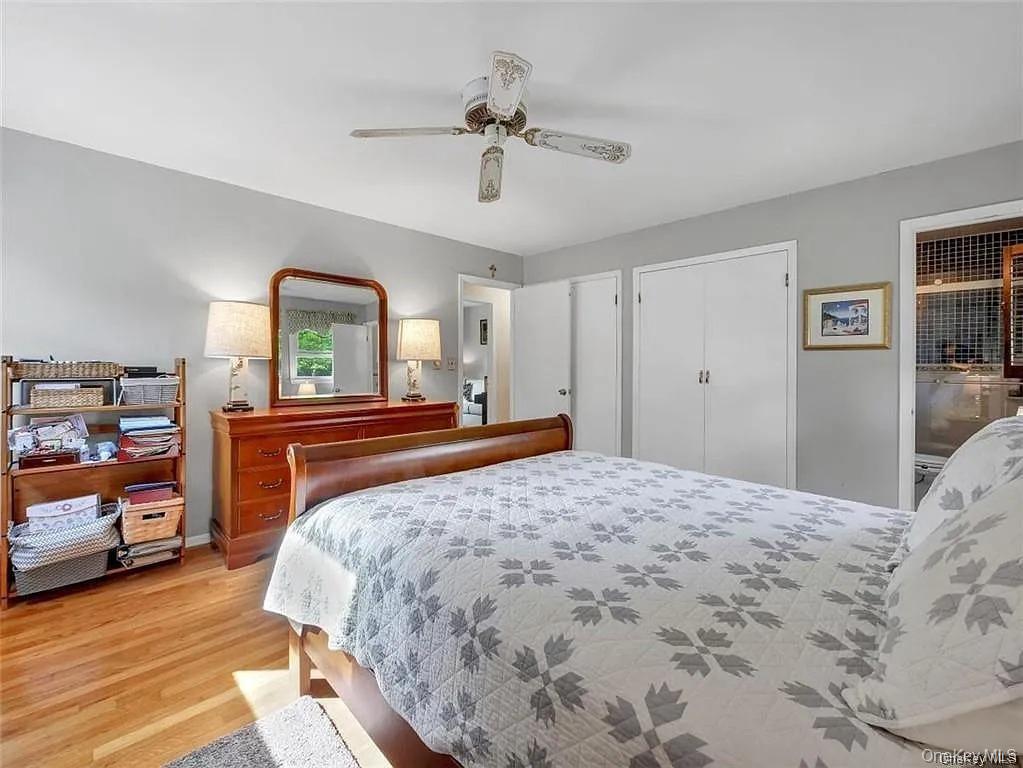 5 Van Gogh Lane, Airmont, NY 10901