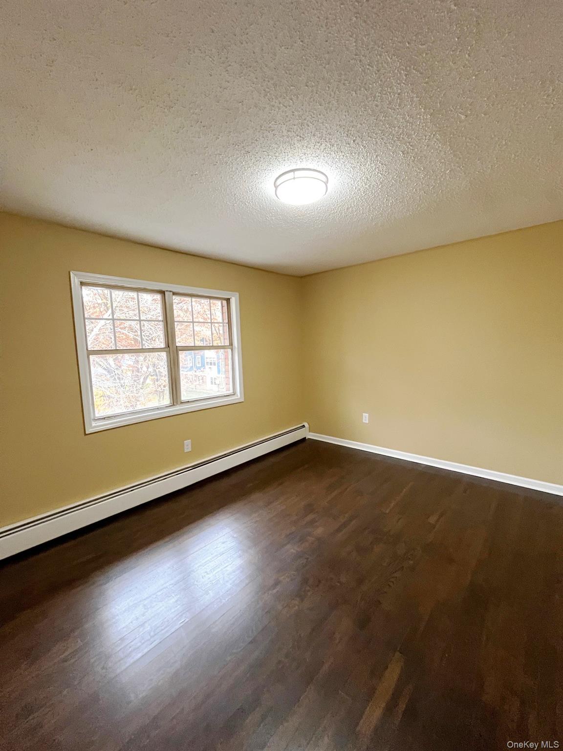 1403 Barclay Manor # 14C, Newburgh, NY 12550