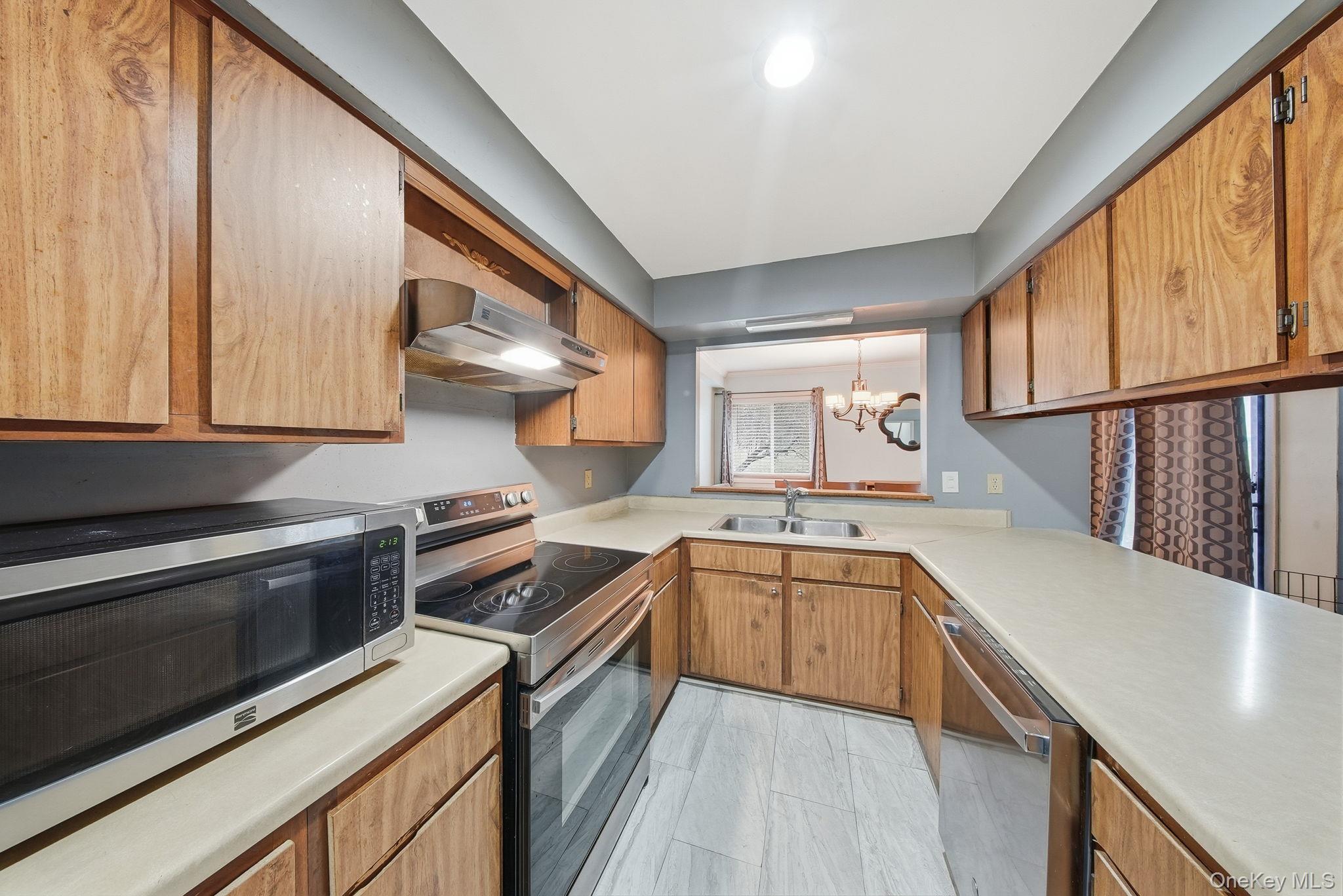 4 Eaton Court, Middletown, NY 10940