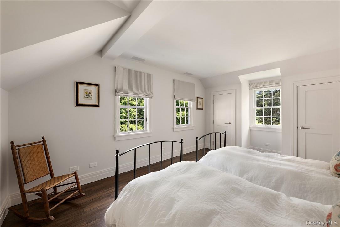 40 Old Post Road, Bedford Corners, NY 10549