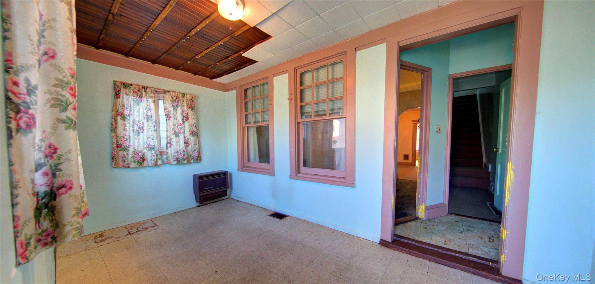 89-10 121st Street, Richmond Hill, NY 11418