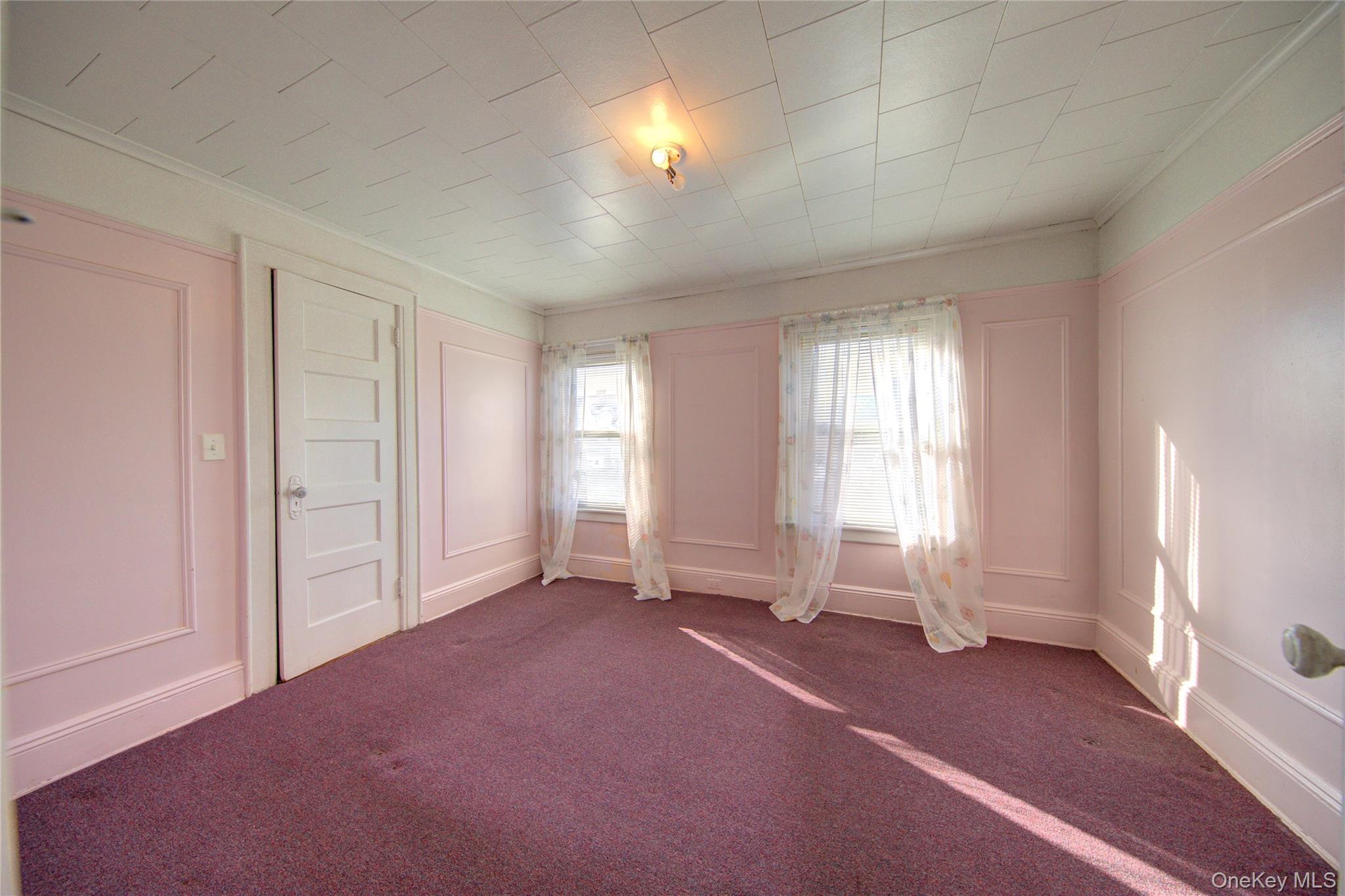 89-10 121st Street, Richmond Hill, NY 11418