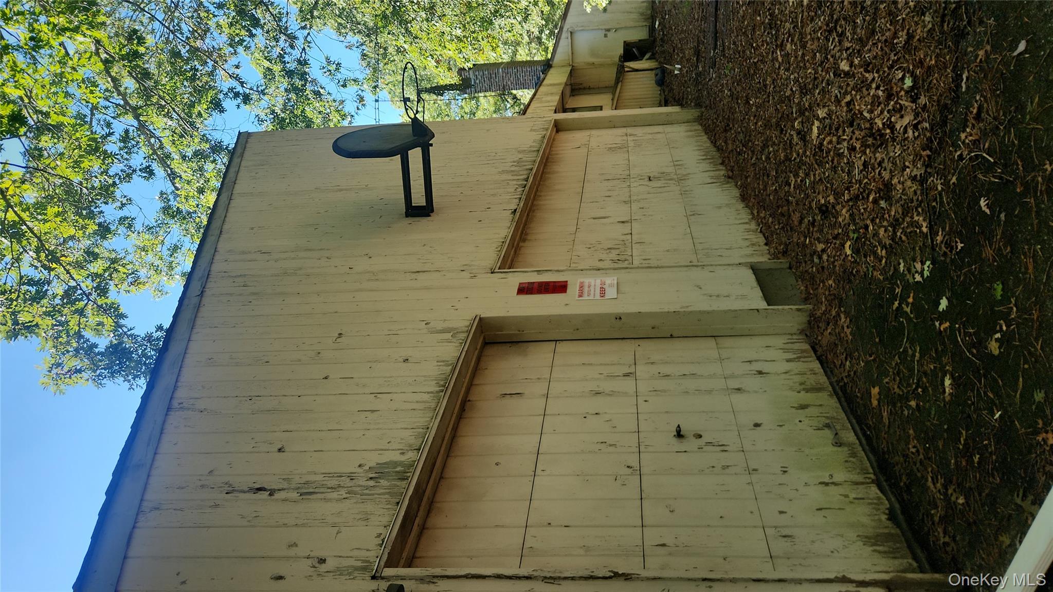 23 N Quarter Road, Westhampton, NY 11977