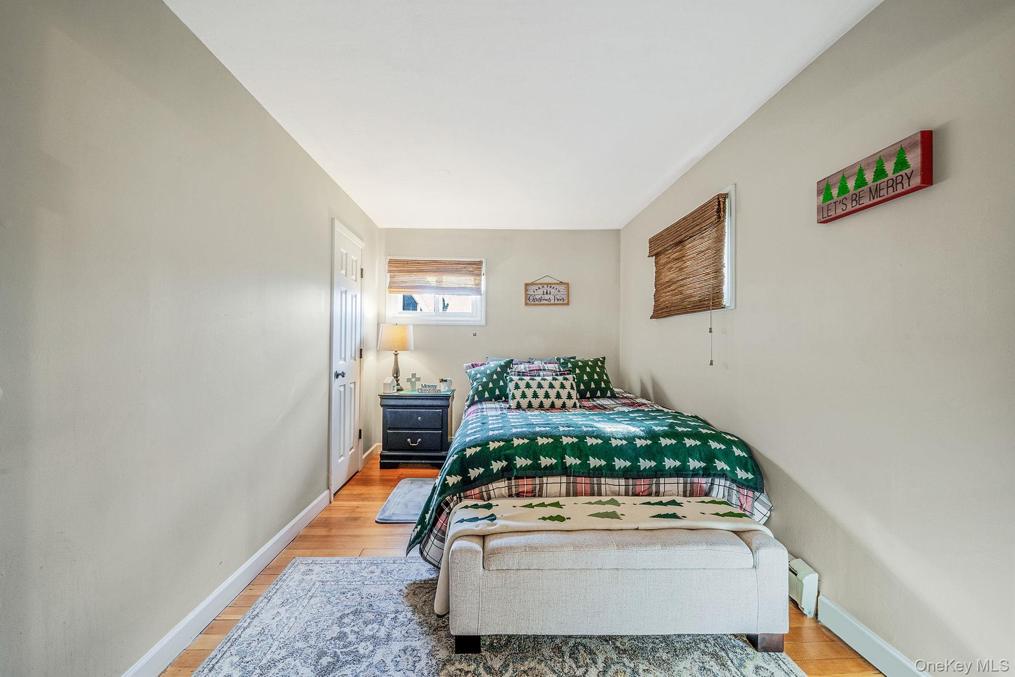 32 Rockledge Drive, Shirley, NY 11967