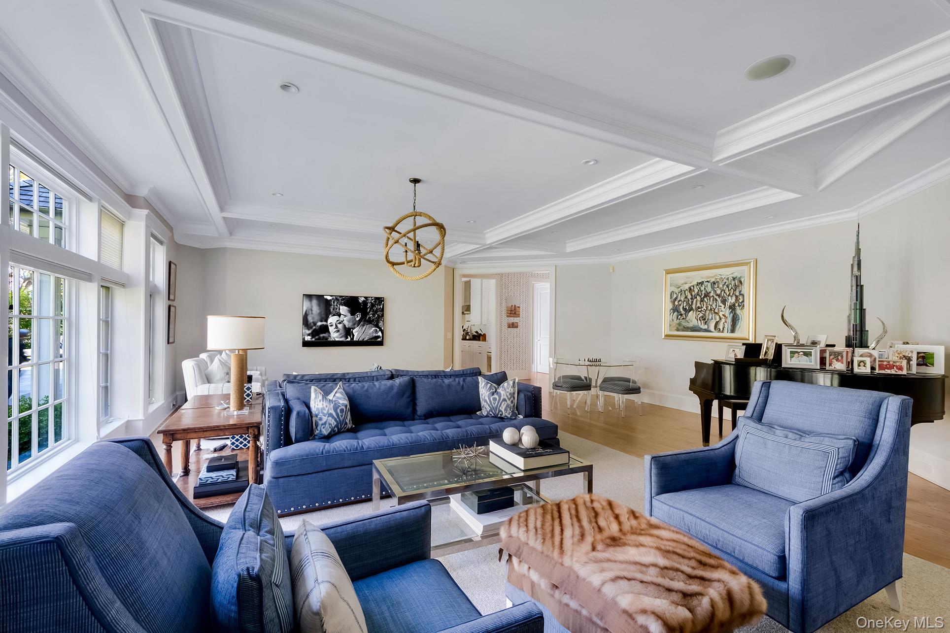 77 Jericho Road, East Hampton, NY 11937