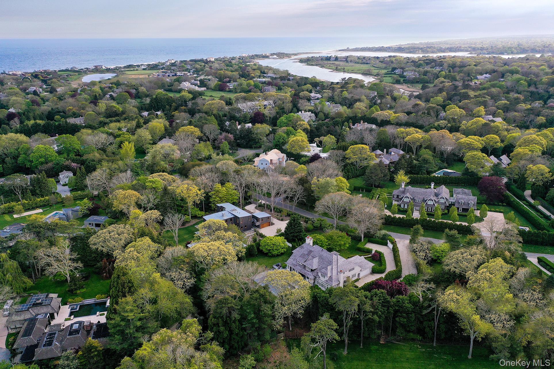 77 Jericho Road, East Hampton, NY 11937