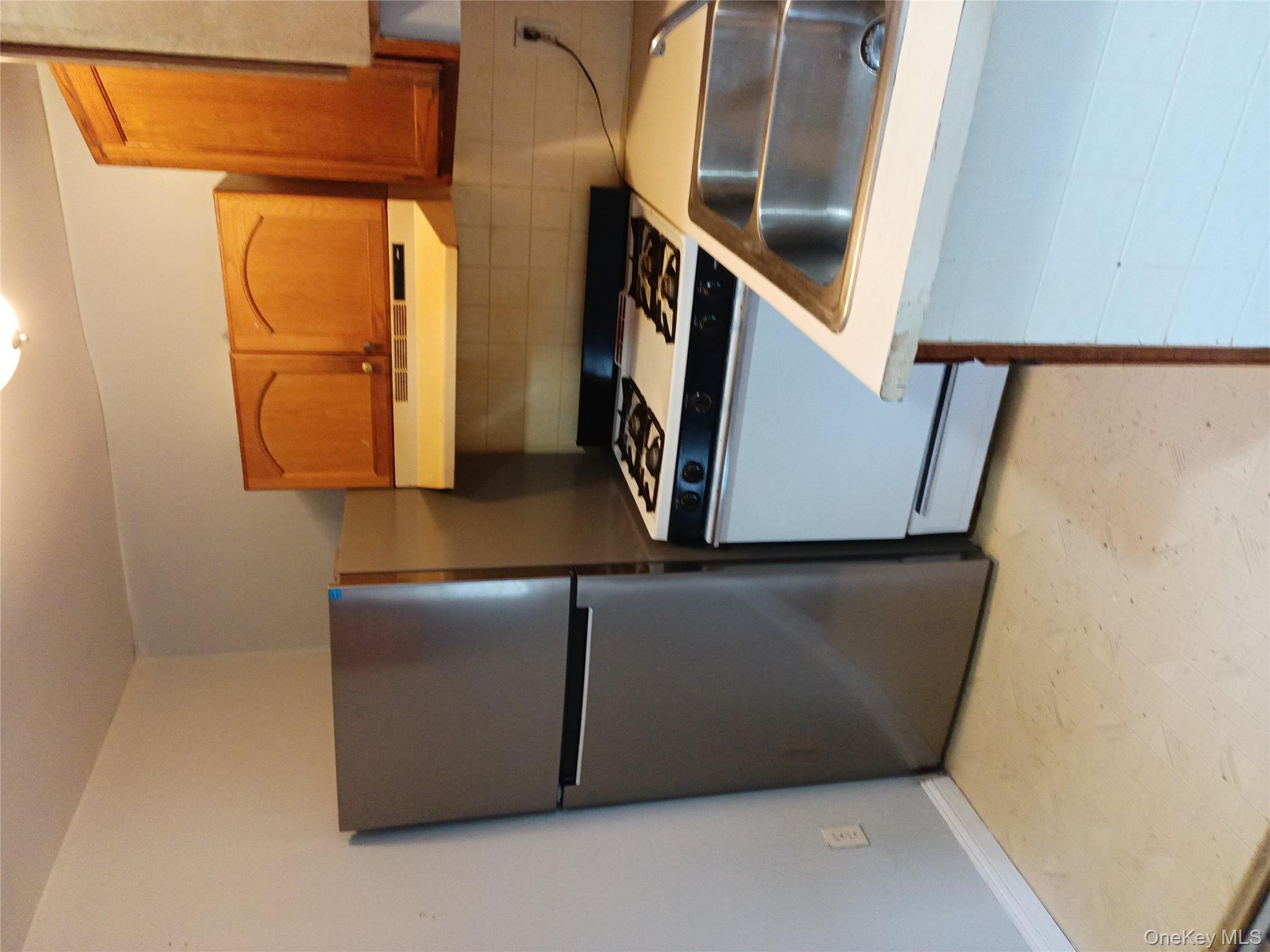 200 Fosler Road # 49, Highland, NY 12528