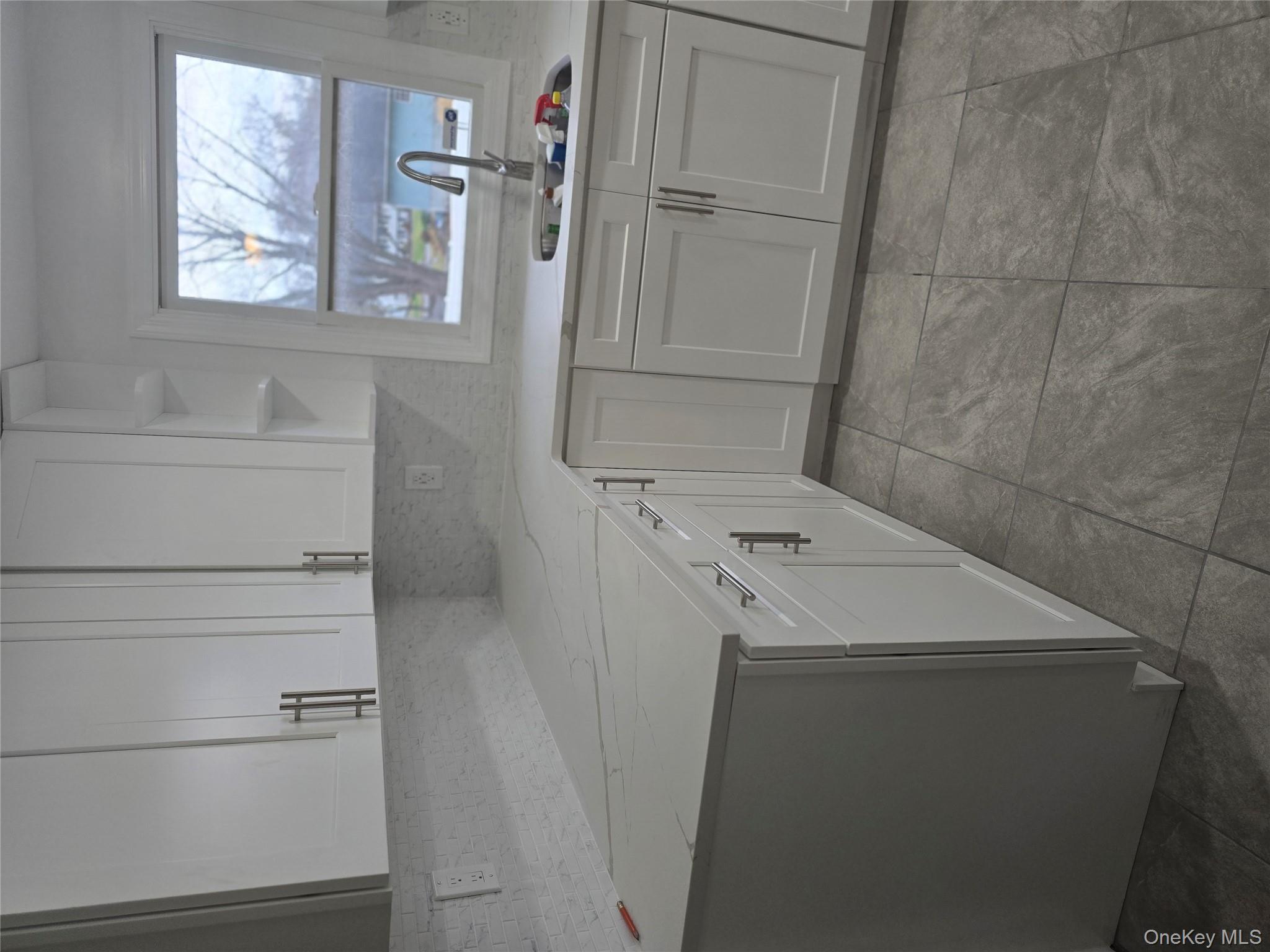 21 Carriage Drive, Newburgh, NY 12550