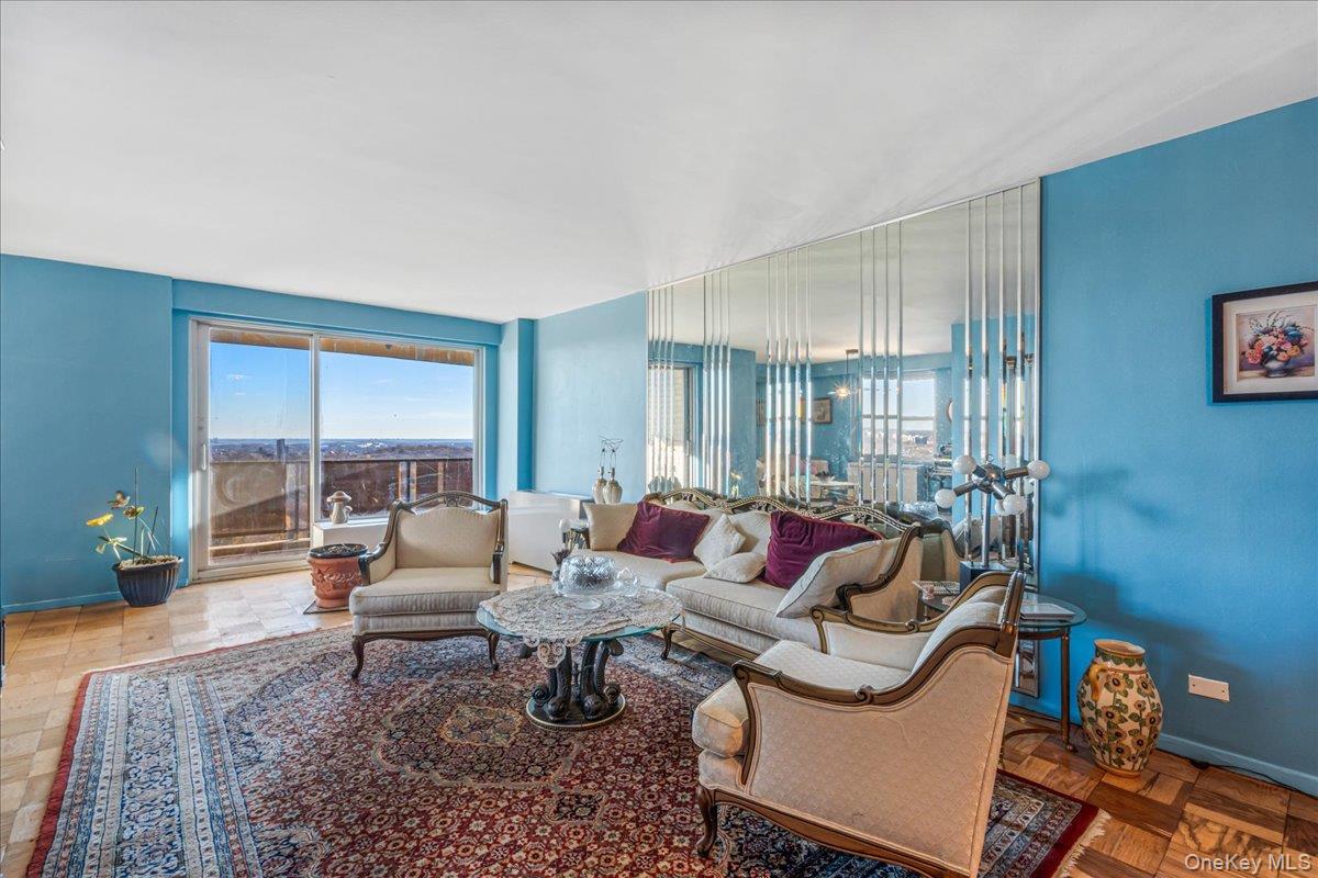 110-11 Queens Boulevard # 31L, Forest Hills, NY 11375