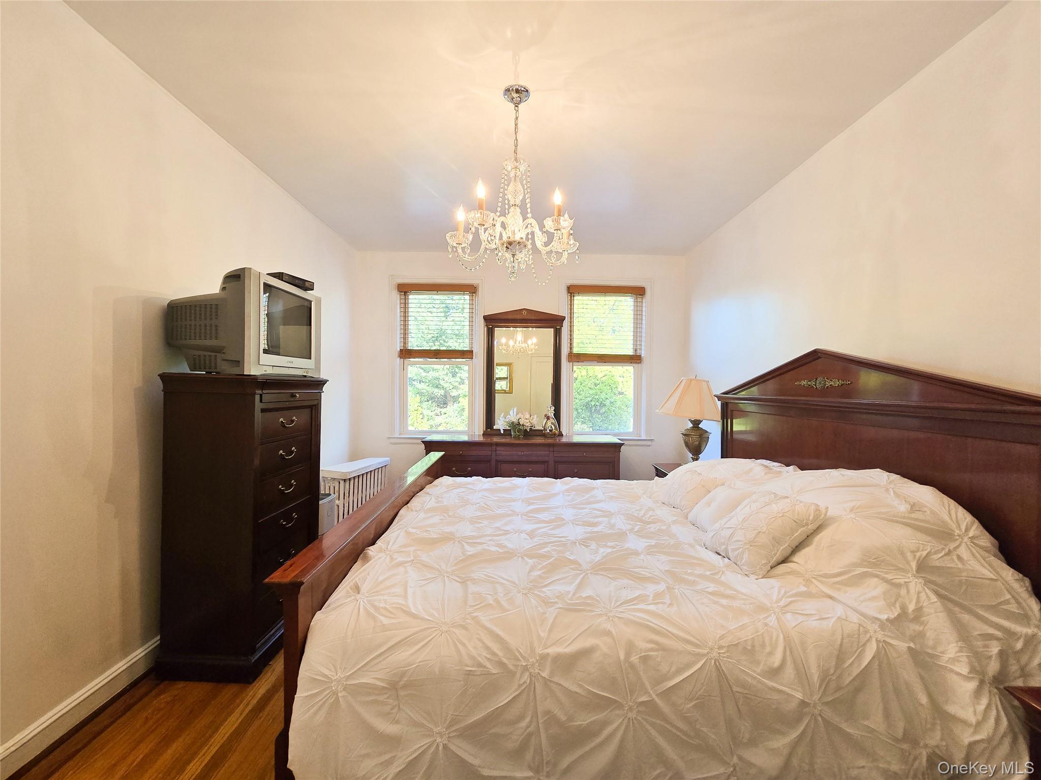 8571 67th ave Avenue, Rego Park, NY 11374