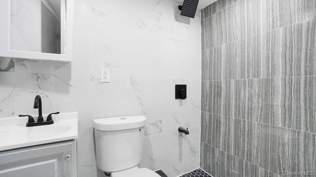 1159 E 224th Street, Bronx, NY 10466