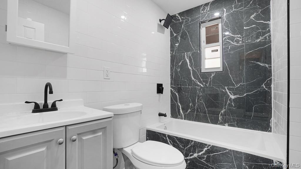 1159 E 224th Street, Bronx, NY 10466