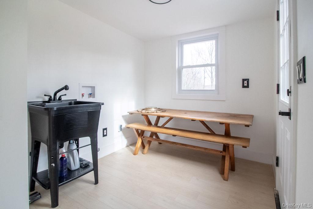 1732 Ulster Heights Road, Ellenville, NY 12428