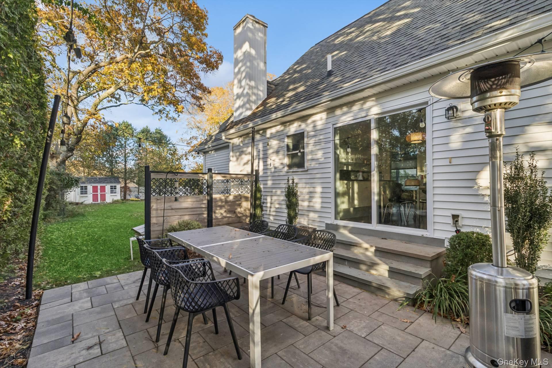 19 Walnut Avenue, East Quogue, NY 11942