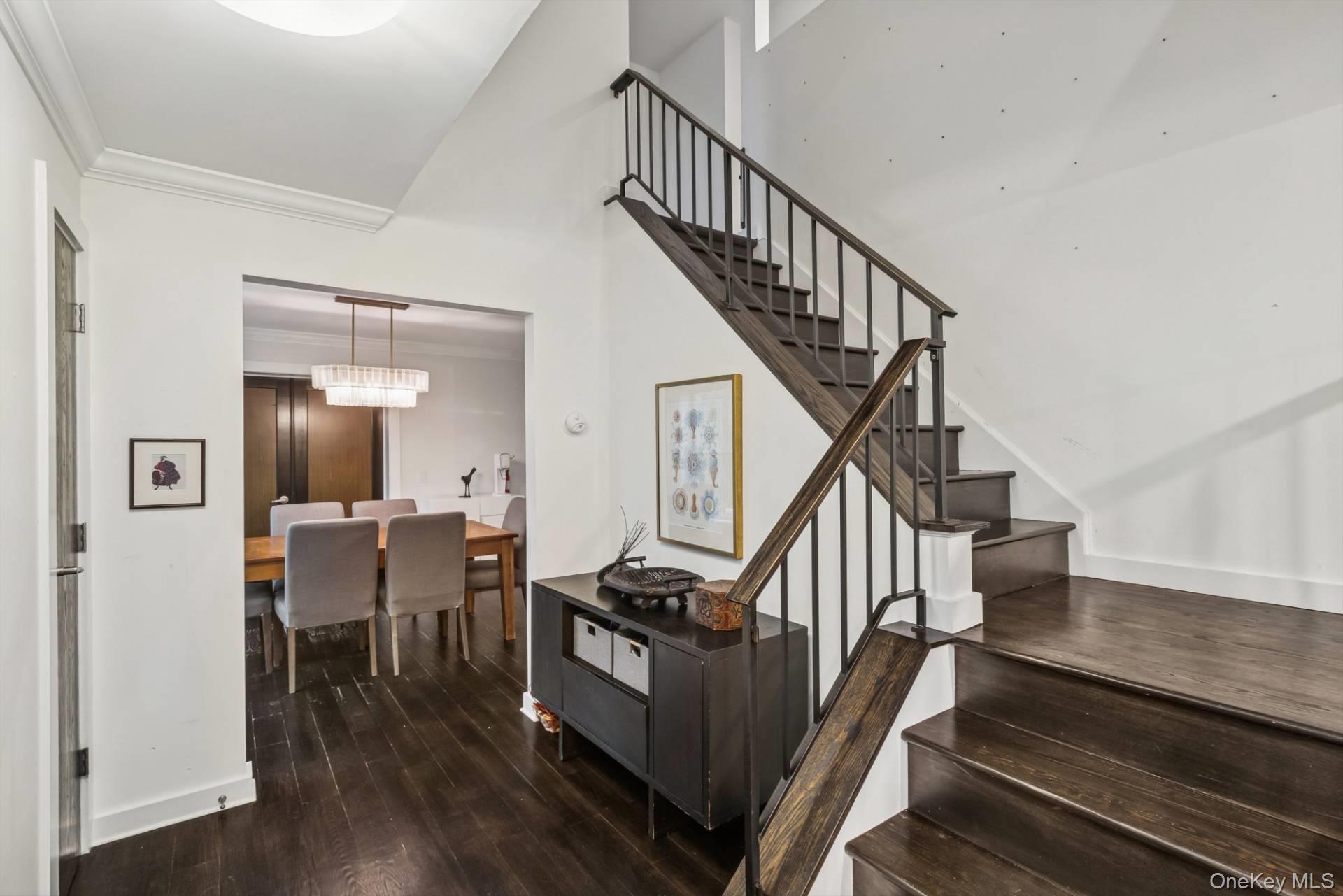 19 Walnut Avenue, East Quogue, NY 11942