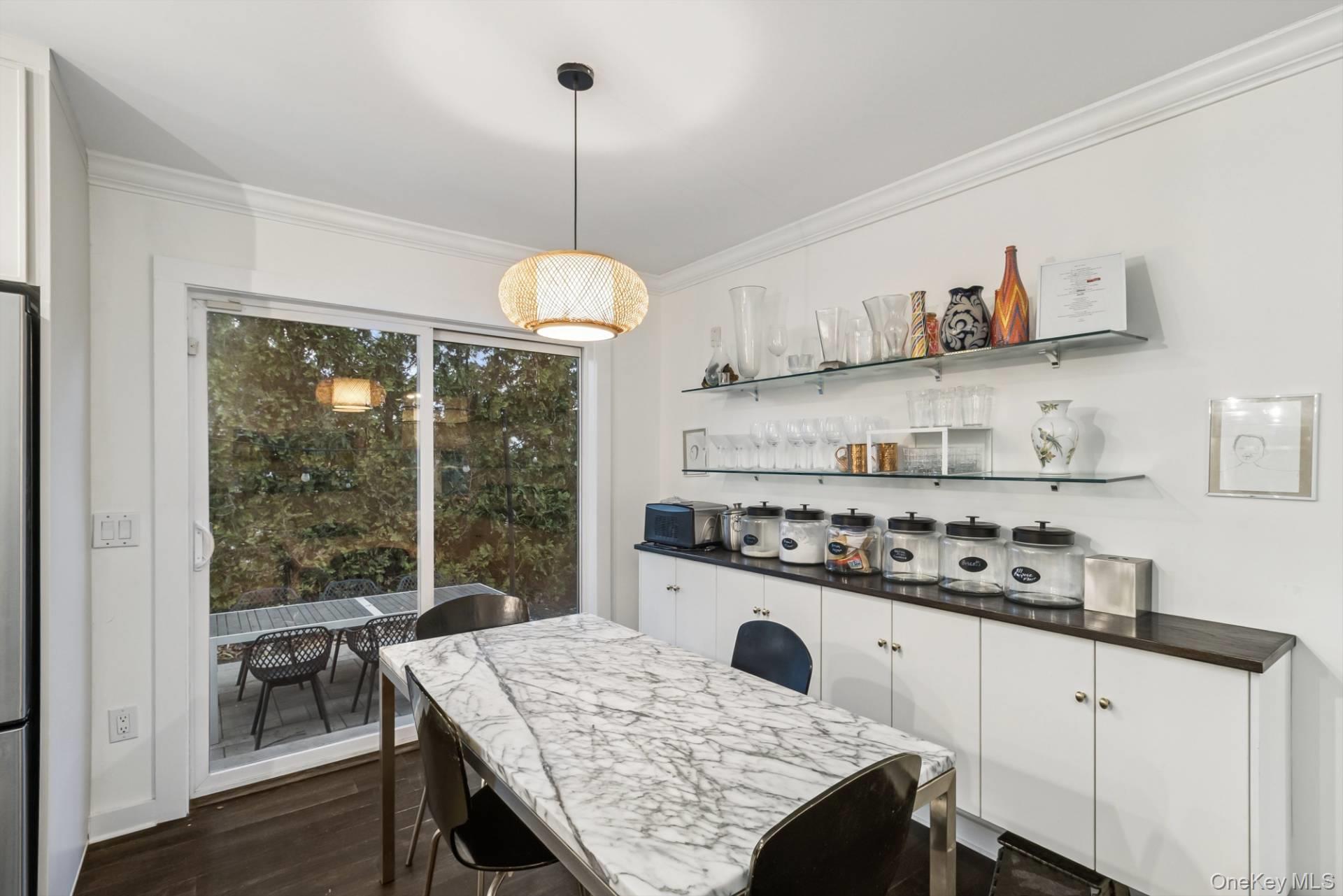 19 Walnut Avenue, East Quogue, NY 11942