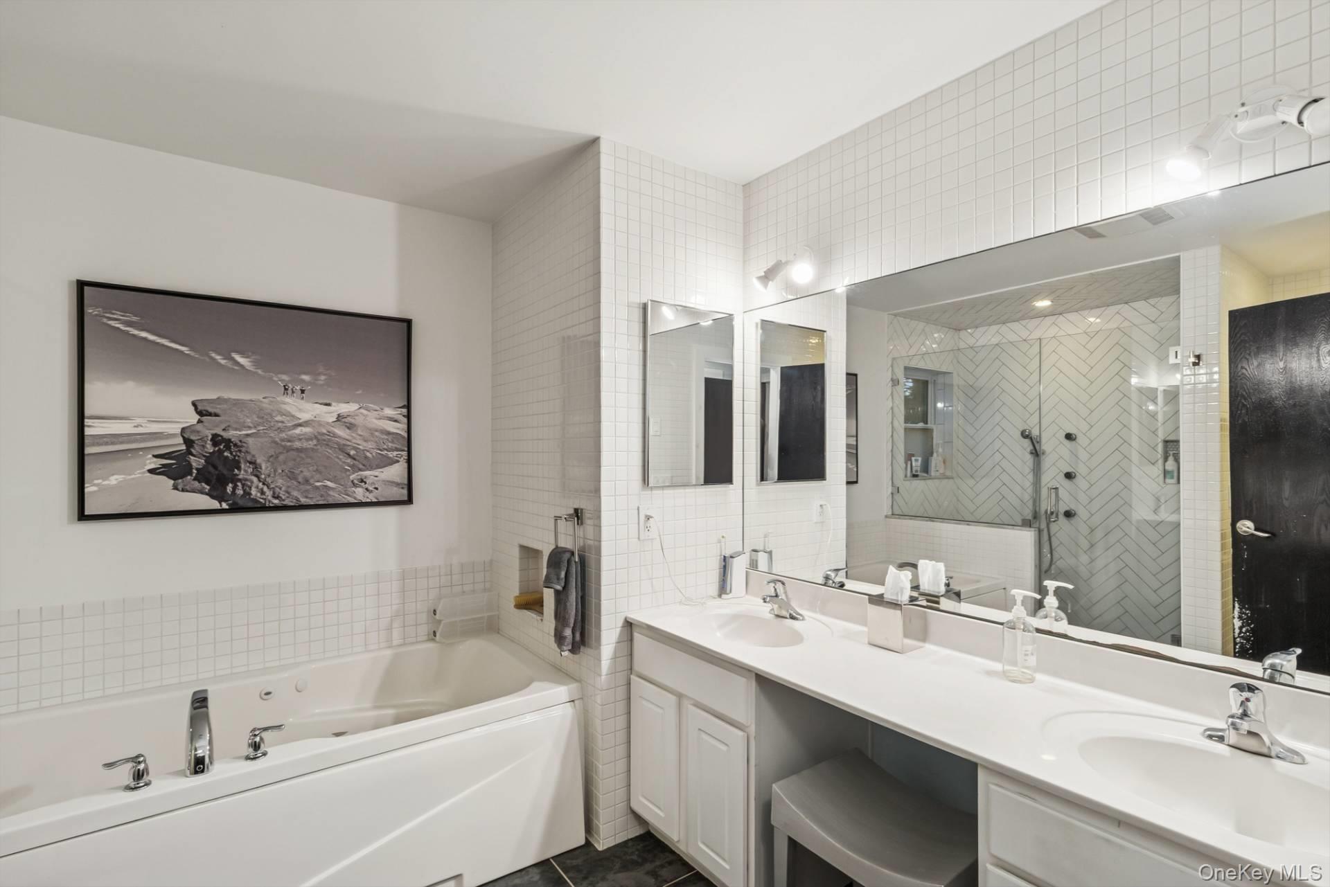 19 Walnut Avenue, East Quogue, NY 11942