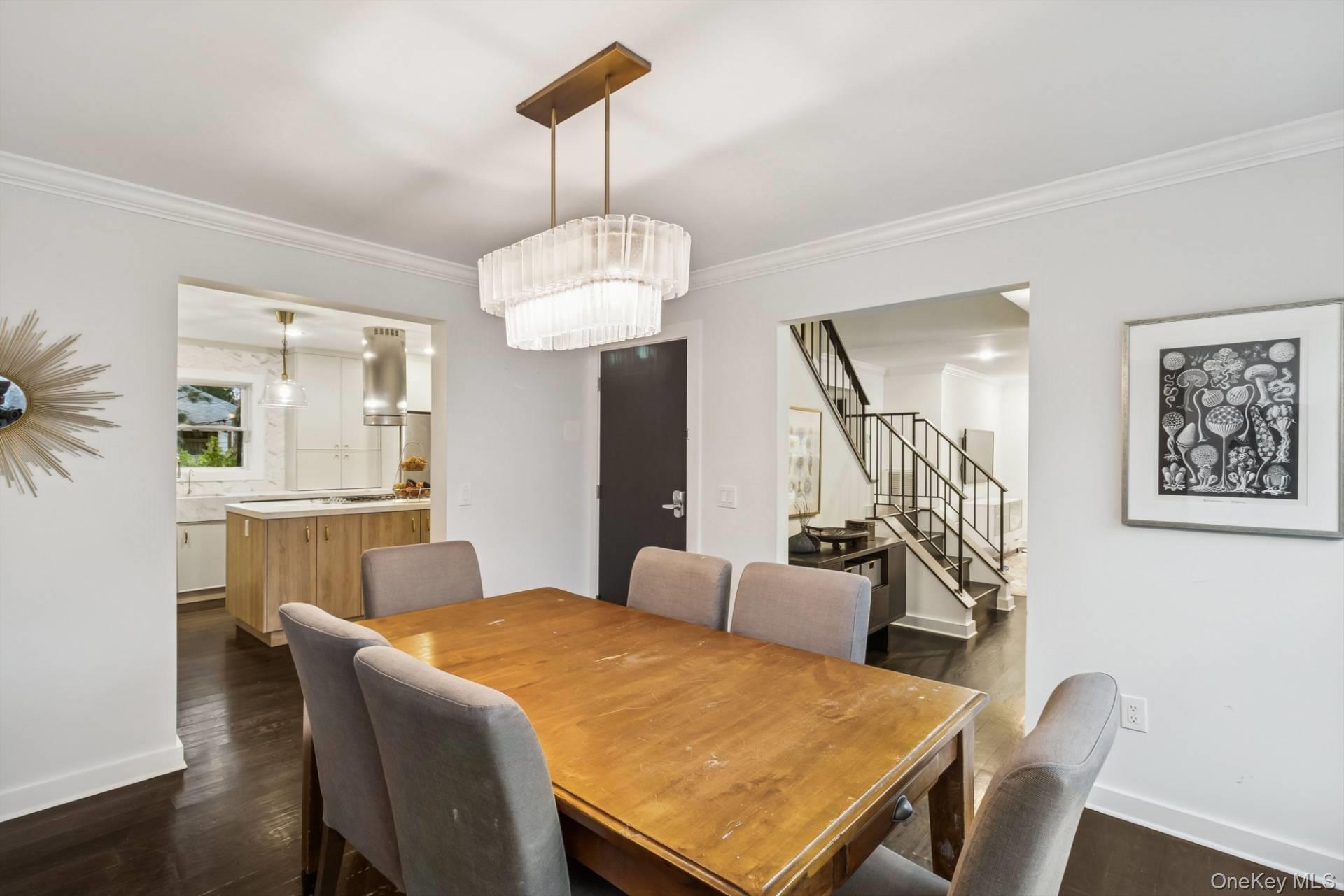 19 Walnut Avenue, East Quogue, NY 11942