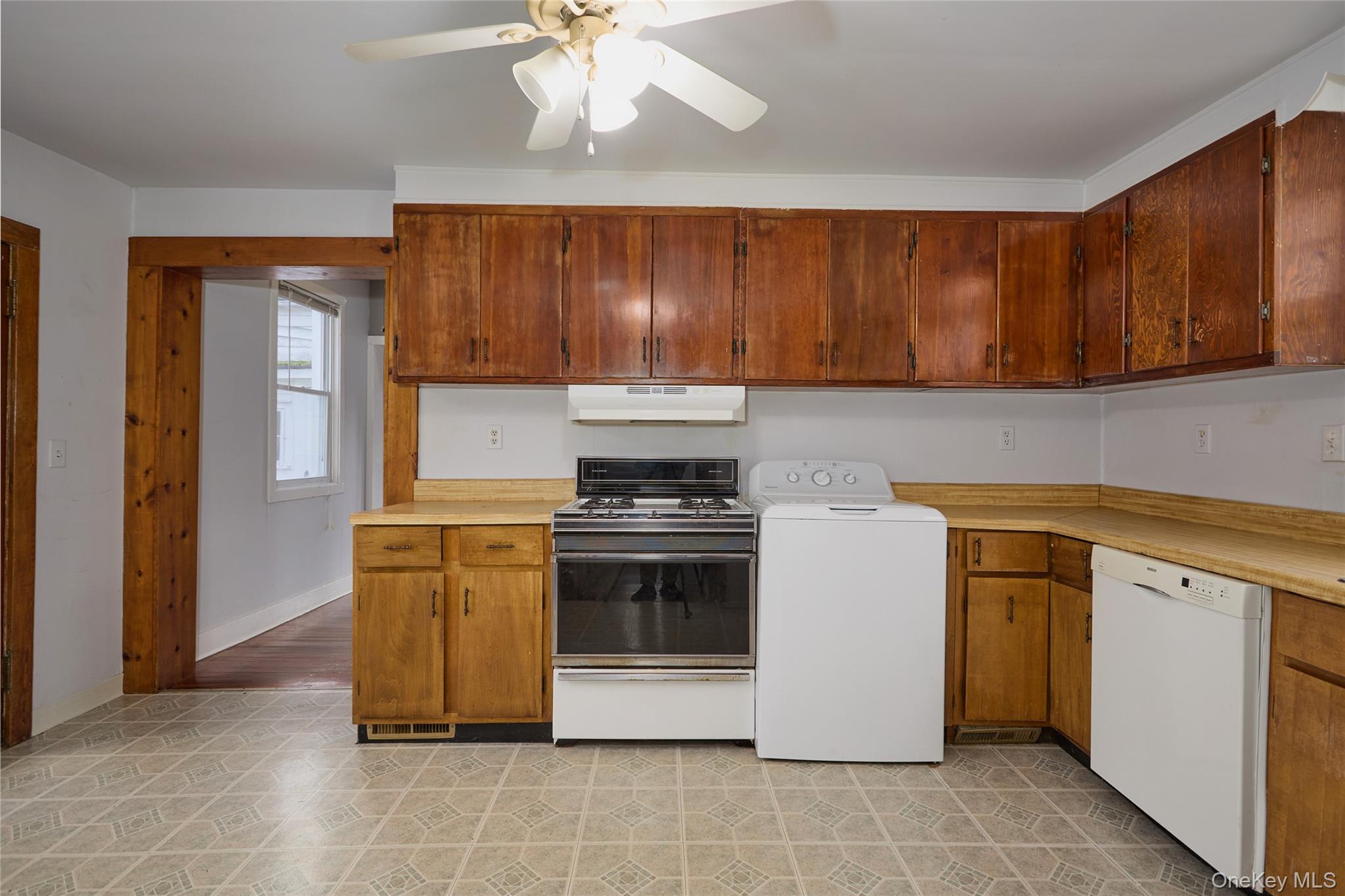 500 Haverstraw Road, Suffern, NY 10901