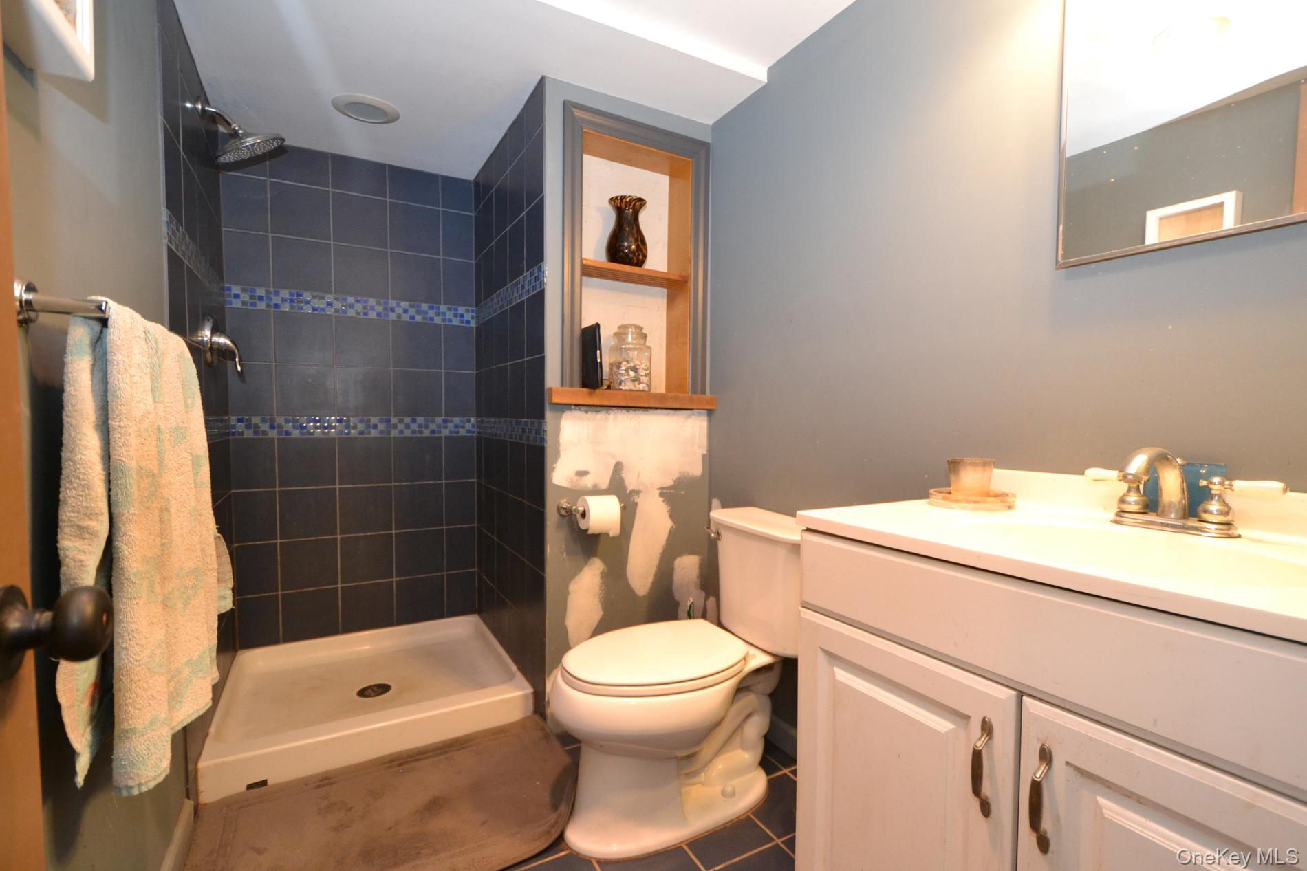 27 Wrana Street, Medford, NY 11763