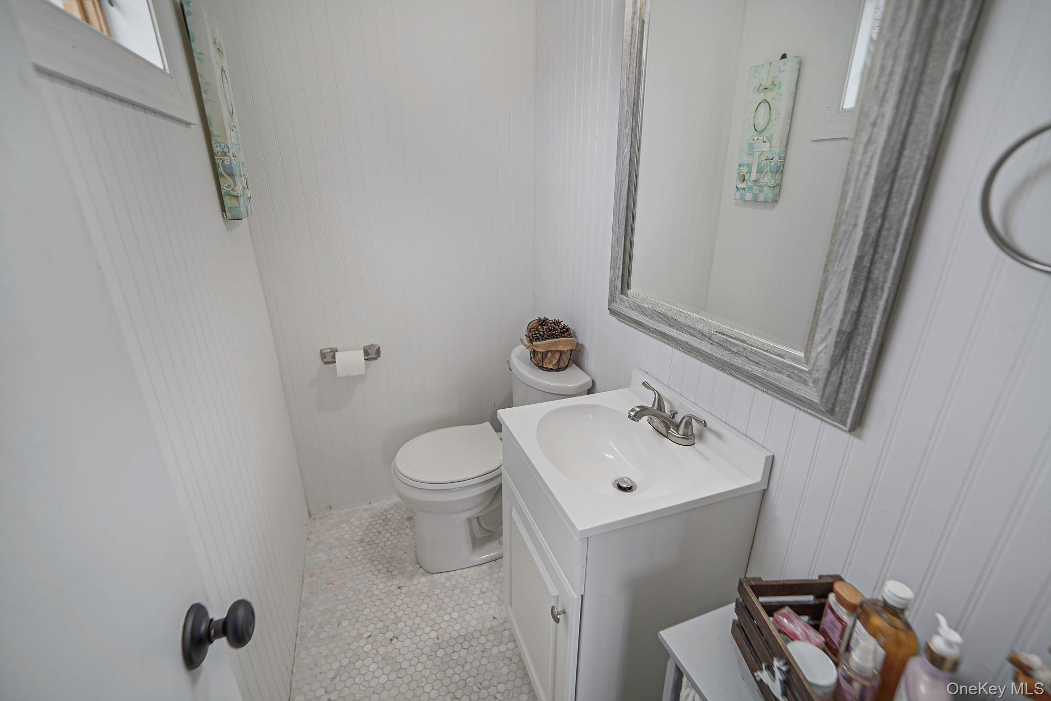 15 Cedar Grove Court, Patchogue, NY 11772