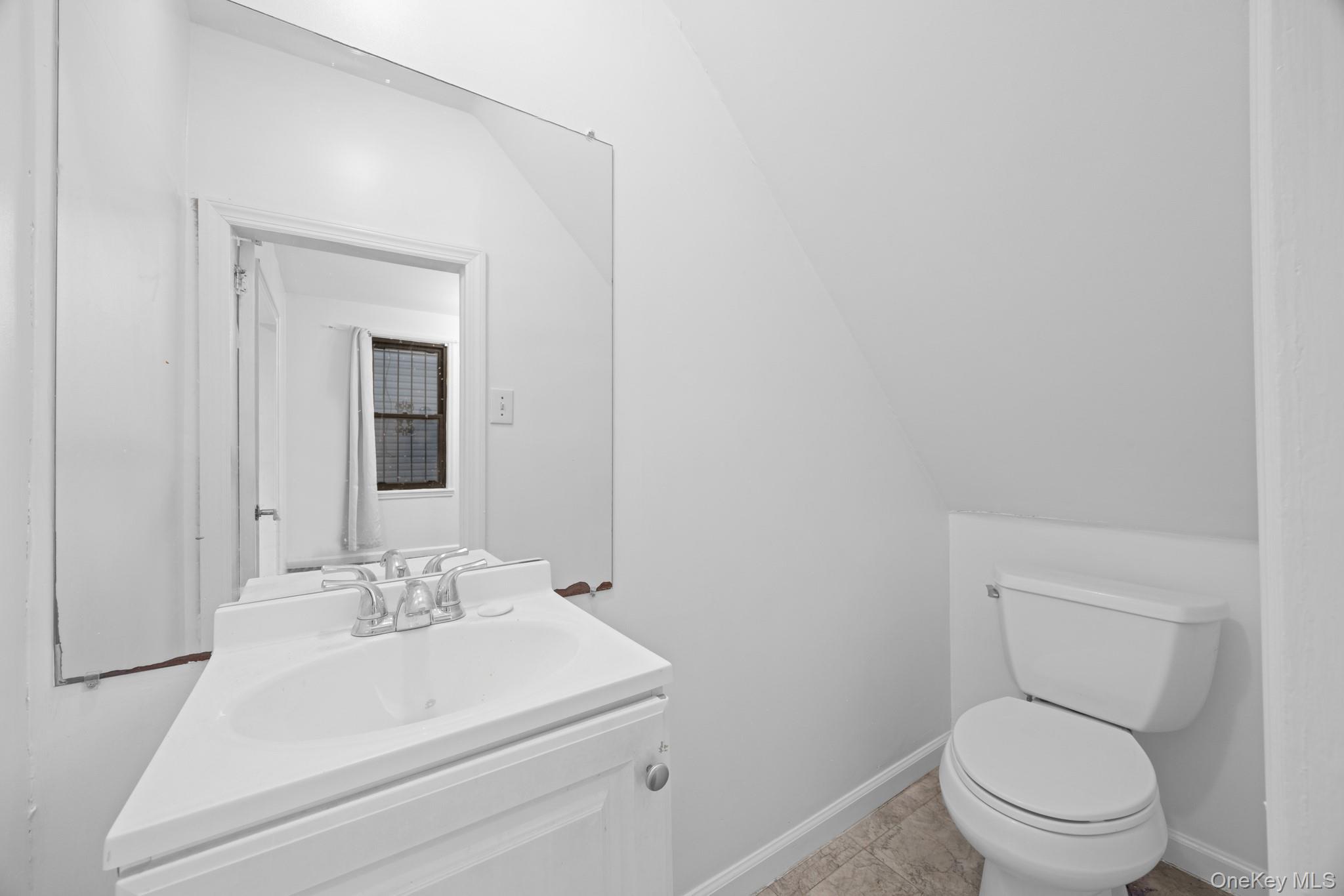 16737 109th Road, Jamaica, NY 11433