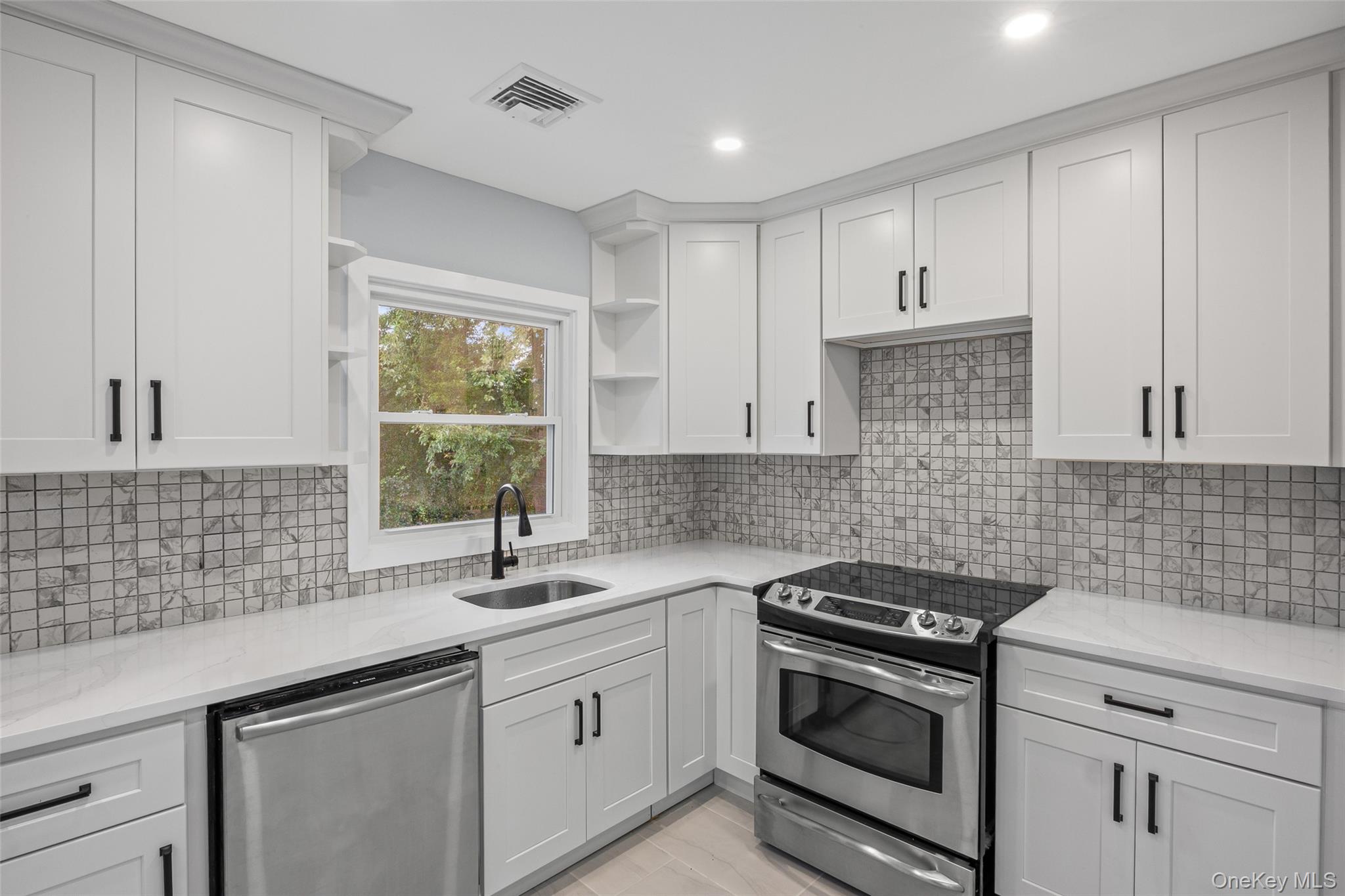 2100 Beverly Way, Merrick, NY 11566