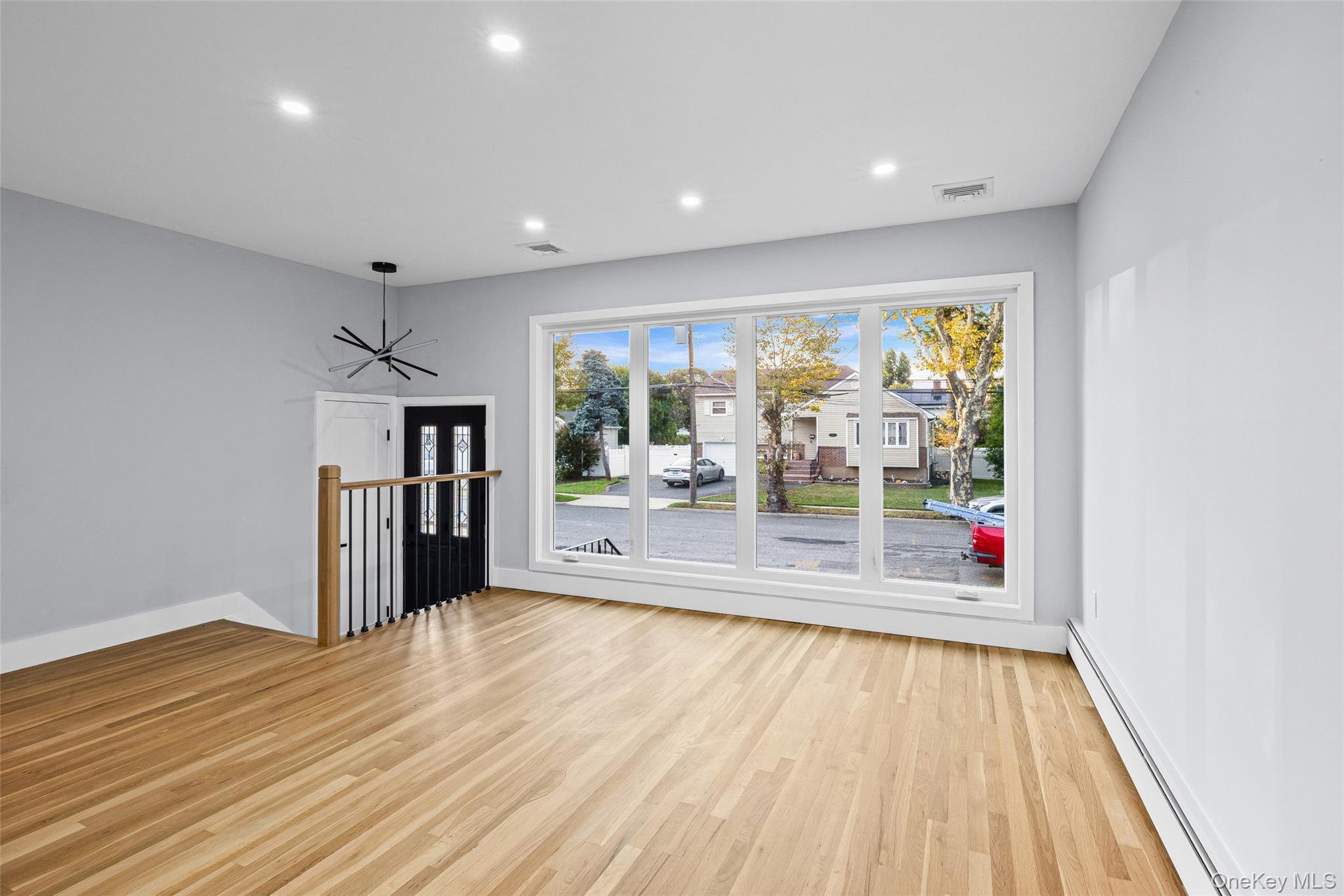 2100 Beverly Way, Merrick, NY 11566