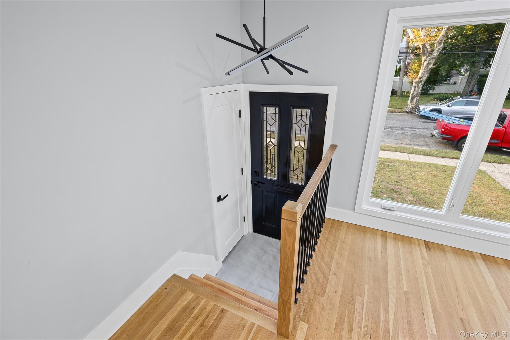 2100 Beverly Way, Merrick, NY 11566