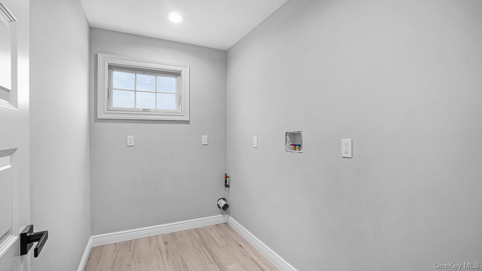 2268 Renfrew Avenue, Elmont, NY 11003