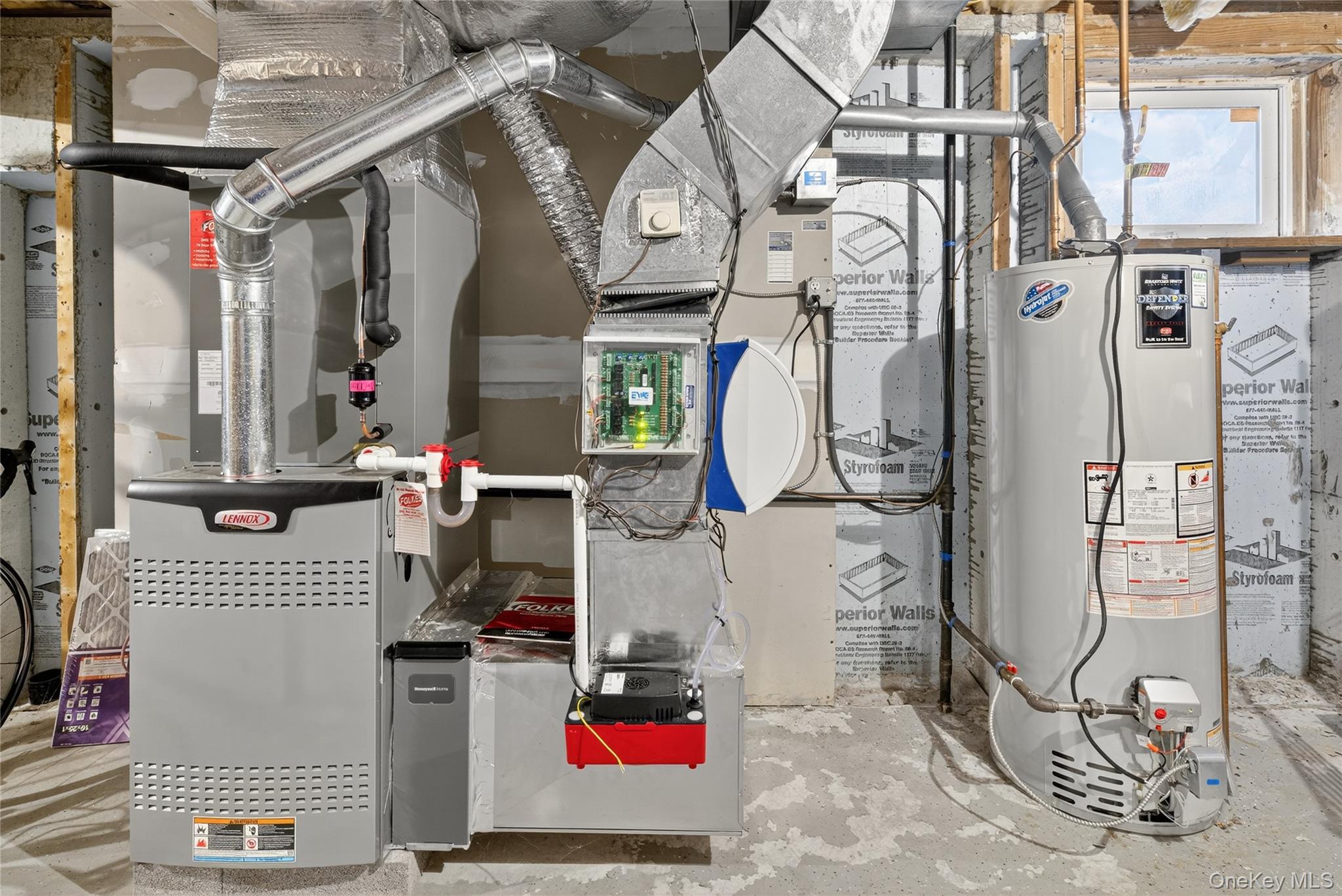 9 Exeter Circle, Beacon, NY 12508