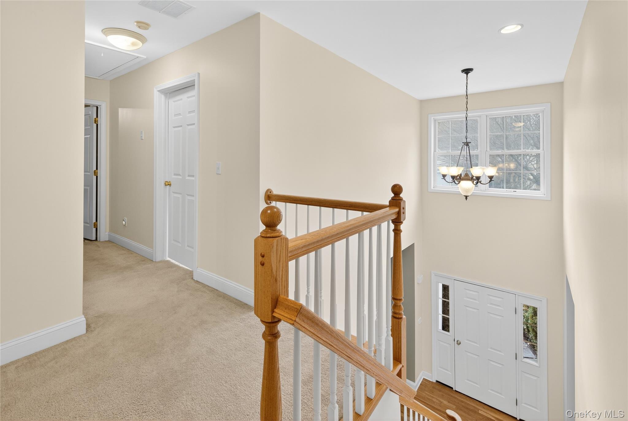 9 Exeter Circle, Beacon, NY 12508