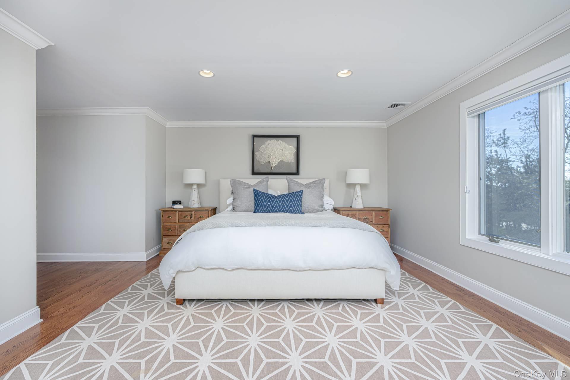 87 Jessup Lane, Westhampton Beach, NY 11978