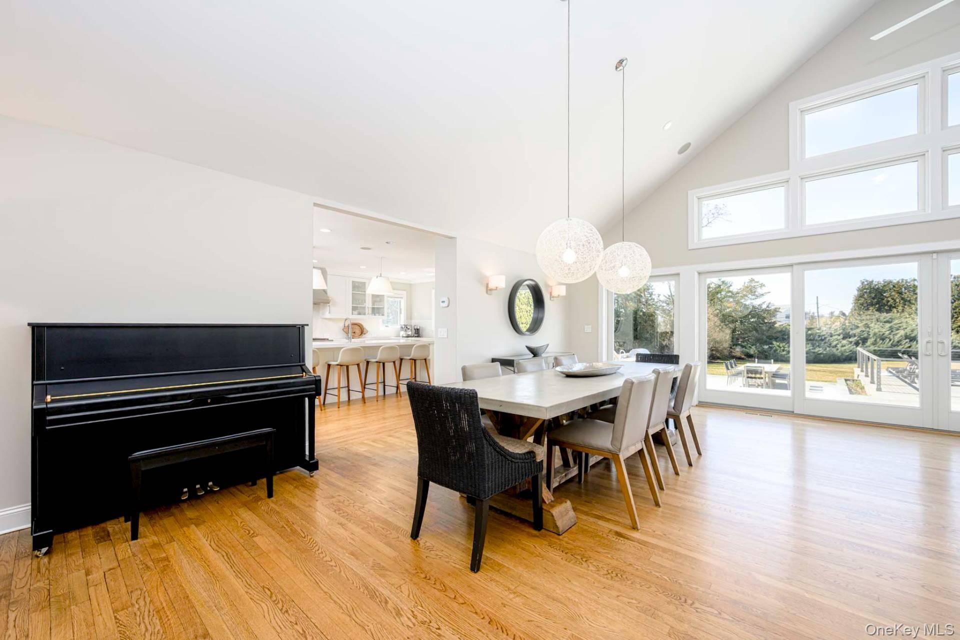 87 Jessup Lane, Westhampton Beach, NY 11978