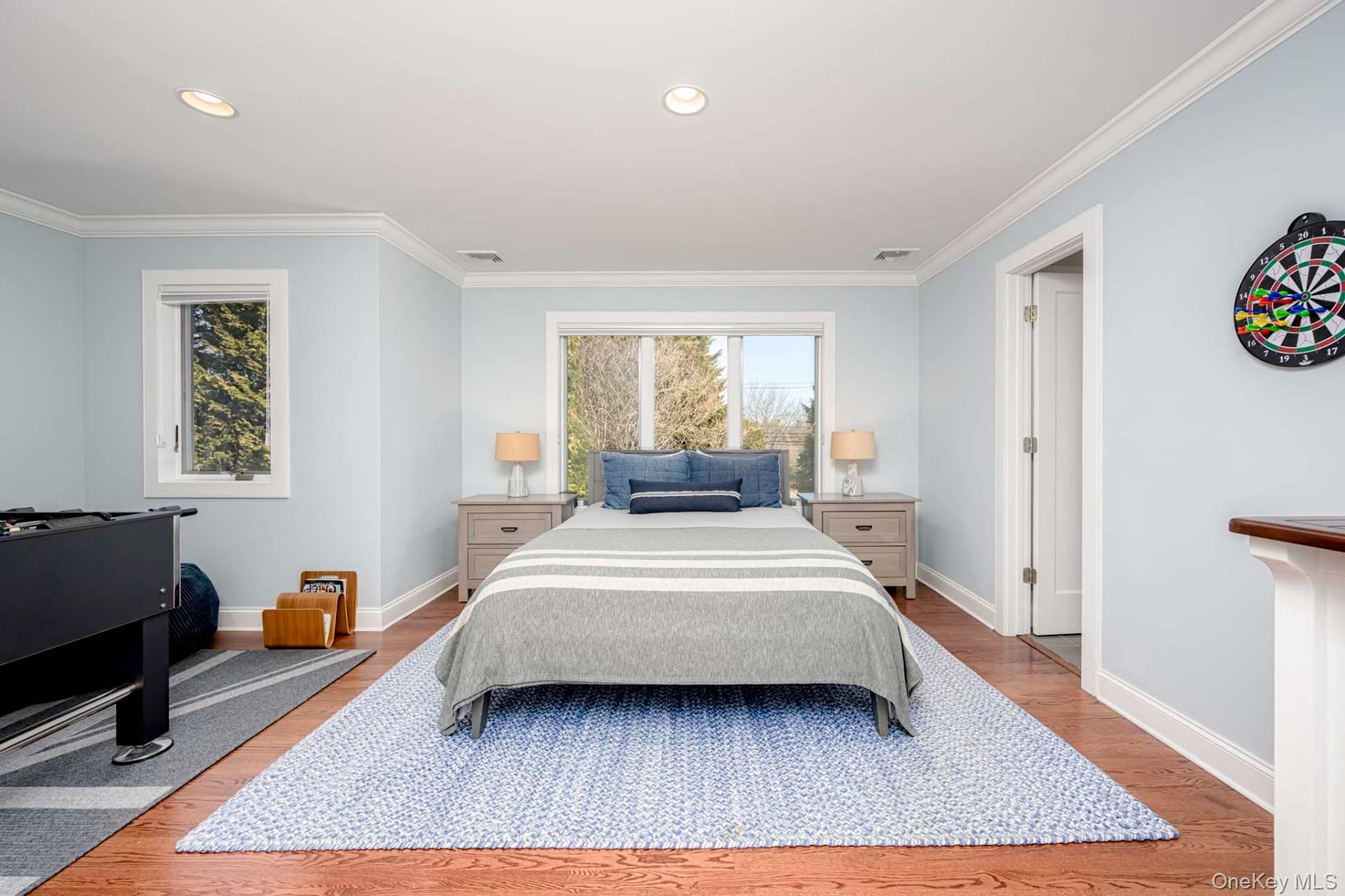 87 Jessup Lane, Westhampton Beach, NY 11978