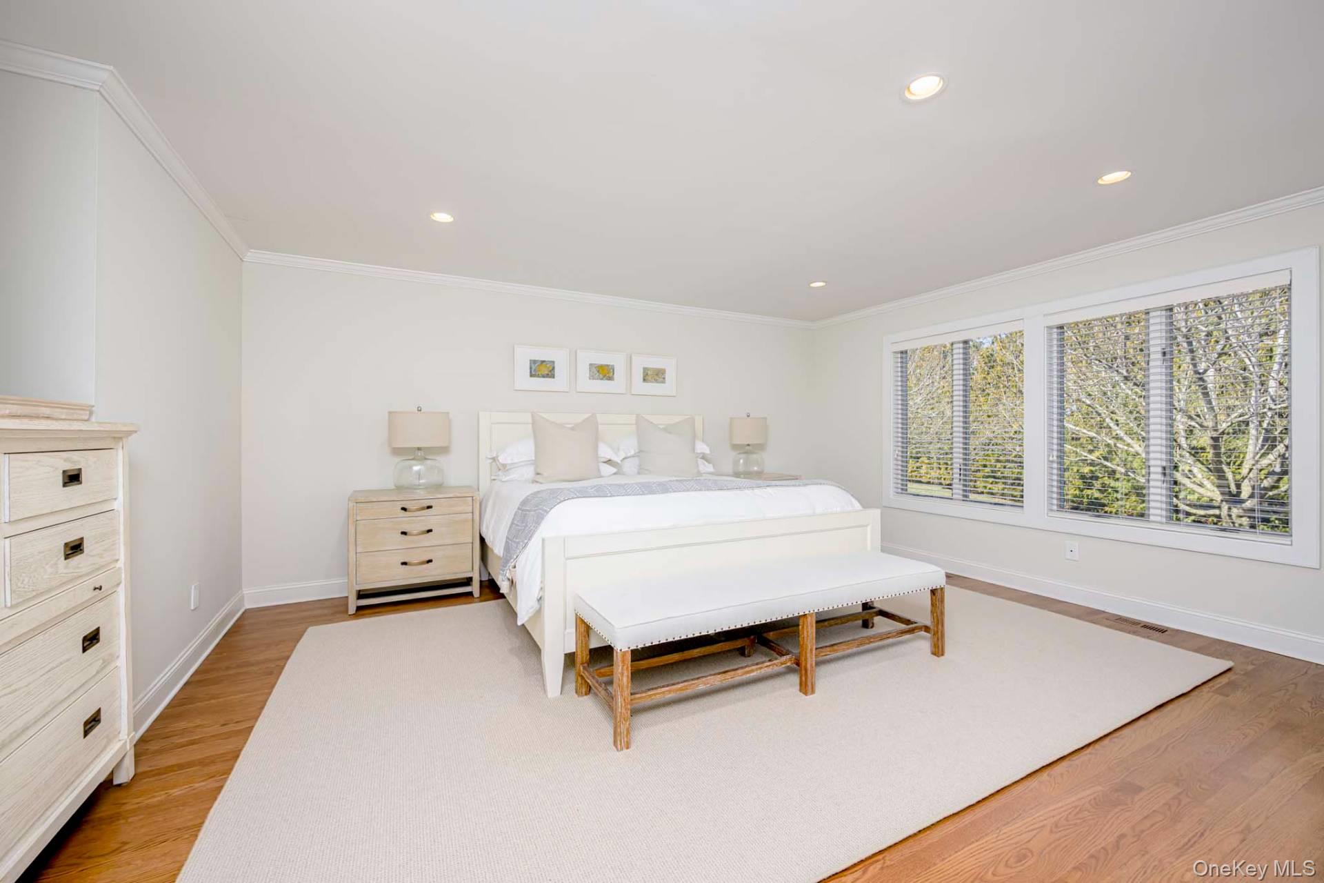 87 Jessup Lane, Westhampton Beach, NY 11978