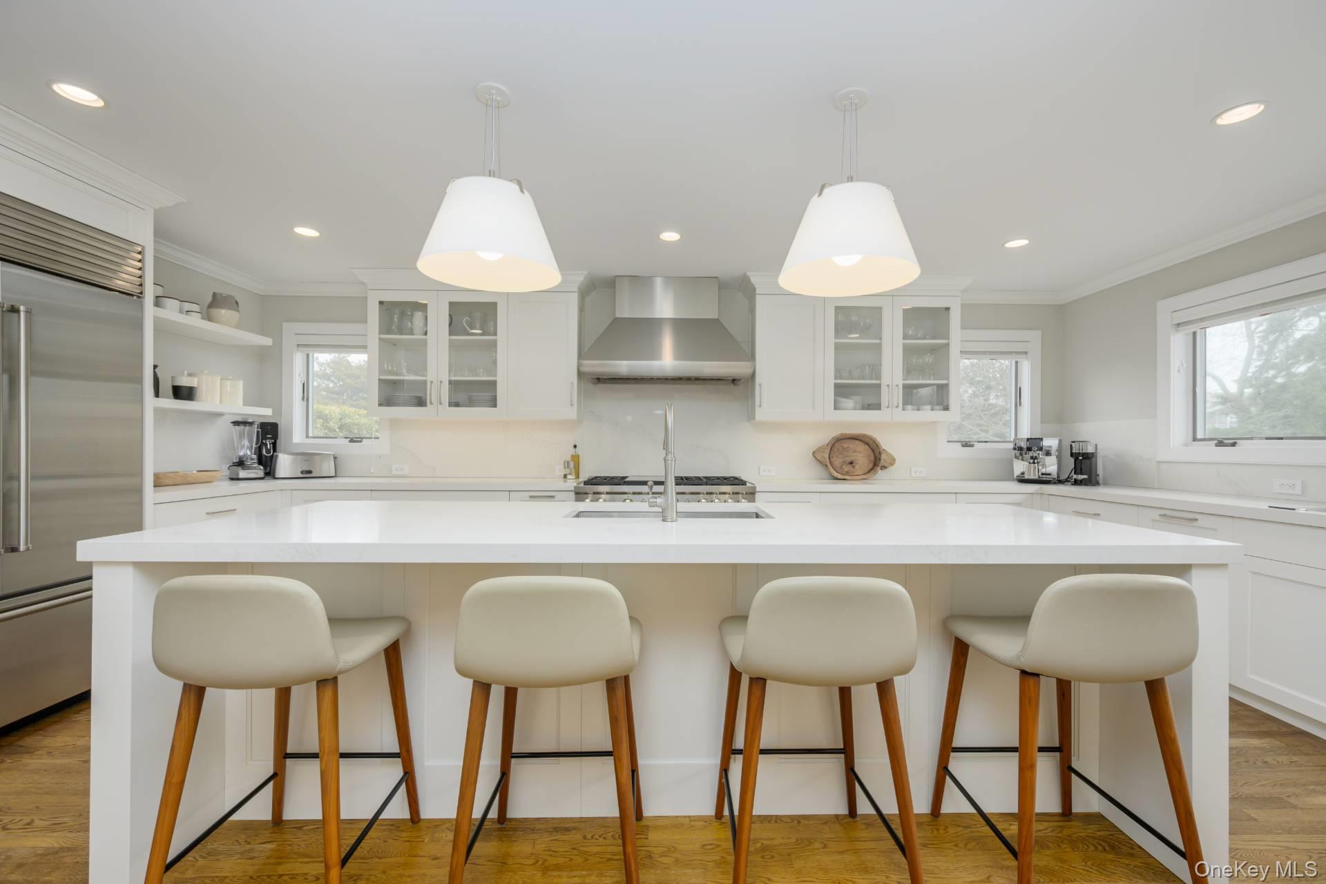 87 Jessup Lane, Westhampton Beach, NY 11978