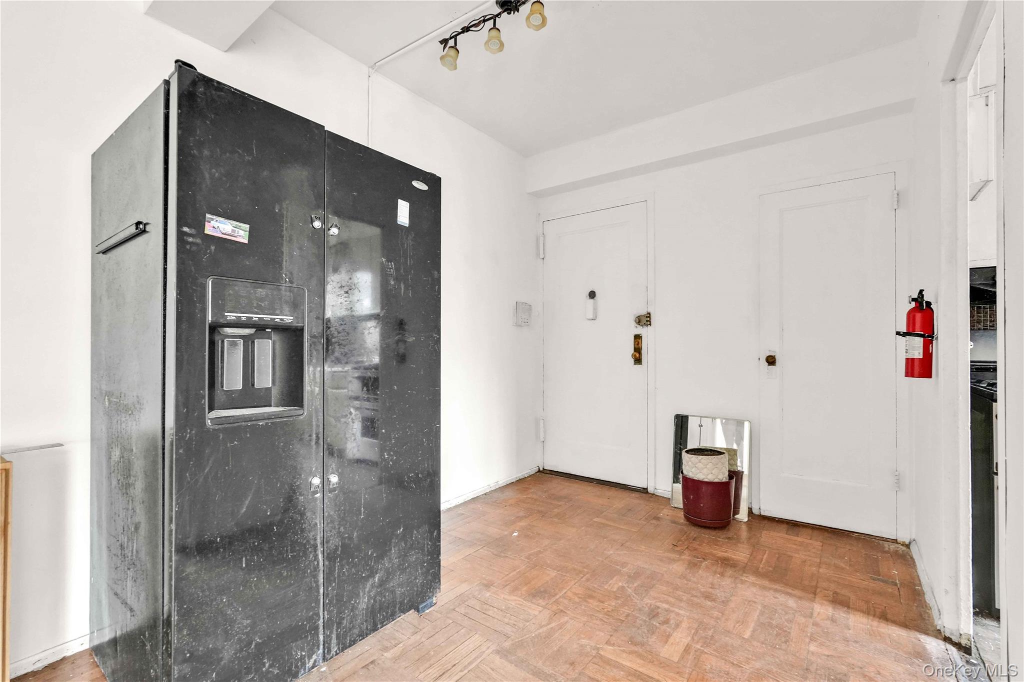 1504 Metropolitian Avenue # 4C, Bronx, NY 10462