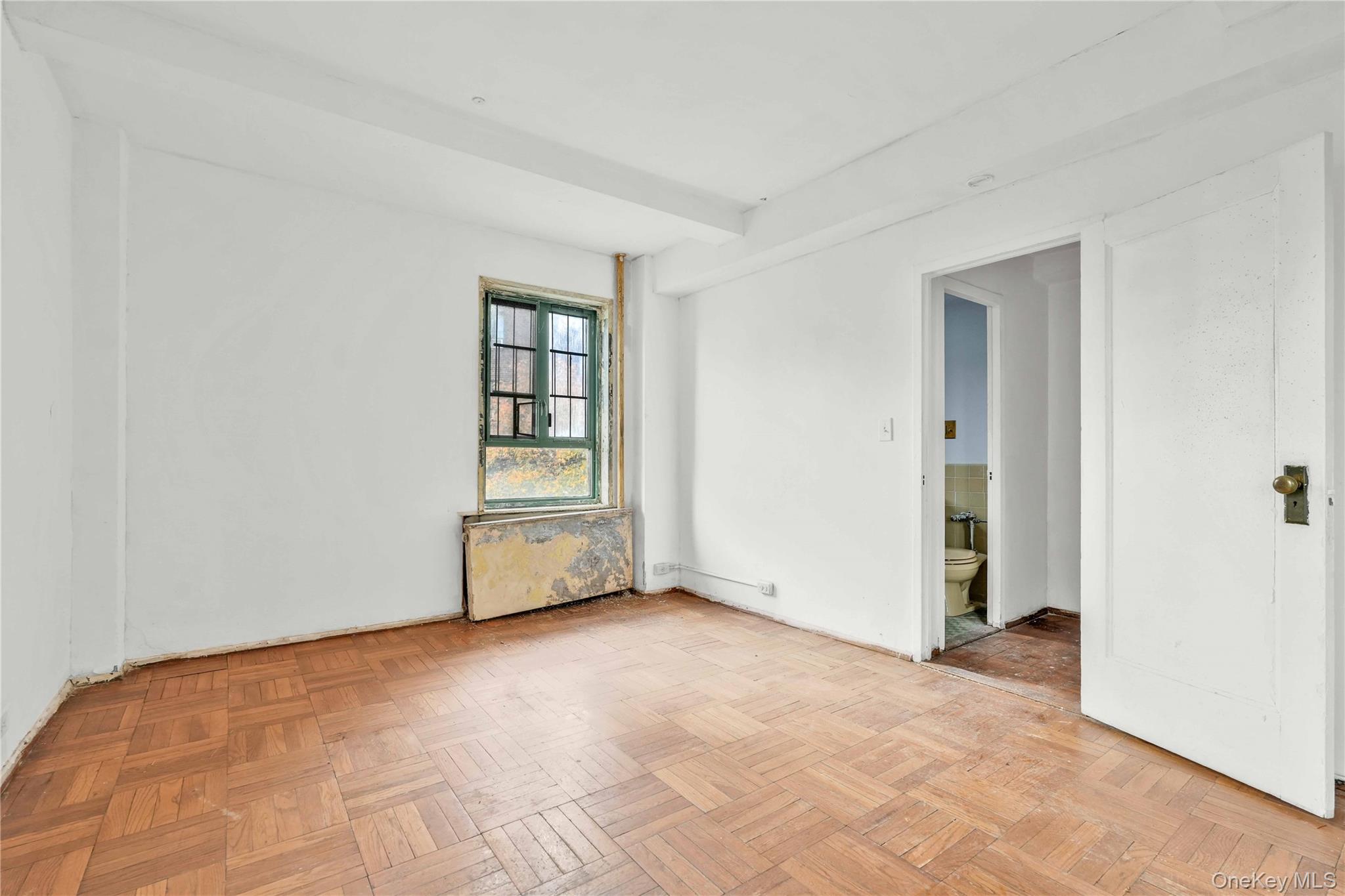 1504 Metropolitian Avenue # 4C, Bronx, NY 10462