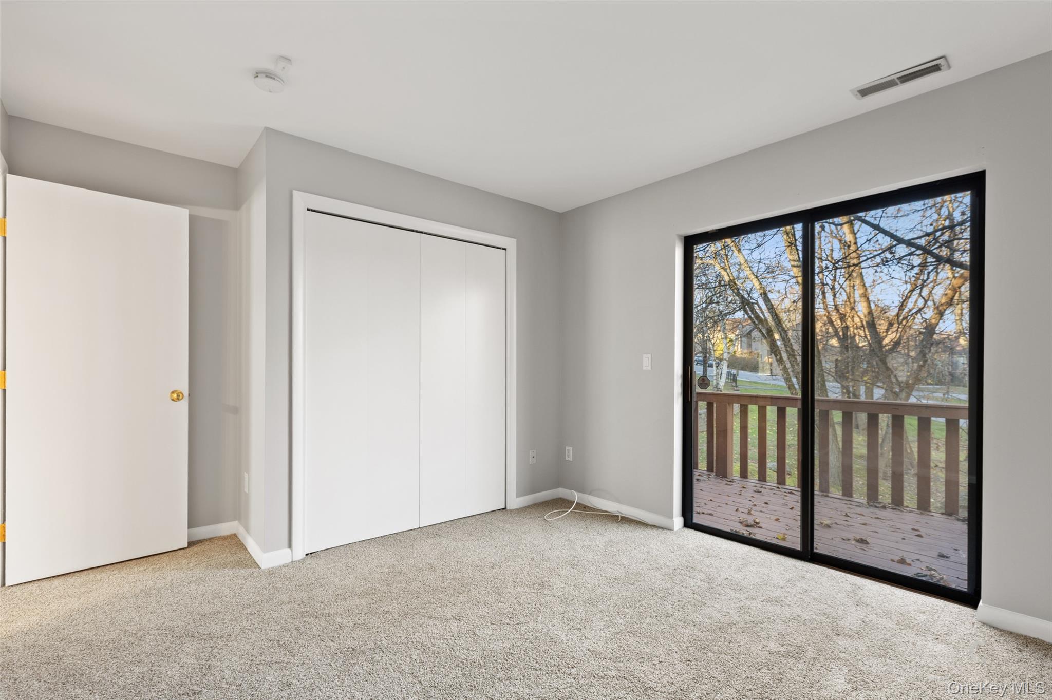 227 Panorama Court, Poughkeepsie, NY 12603